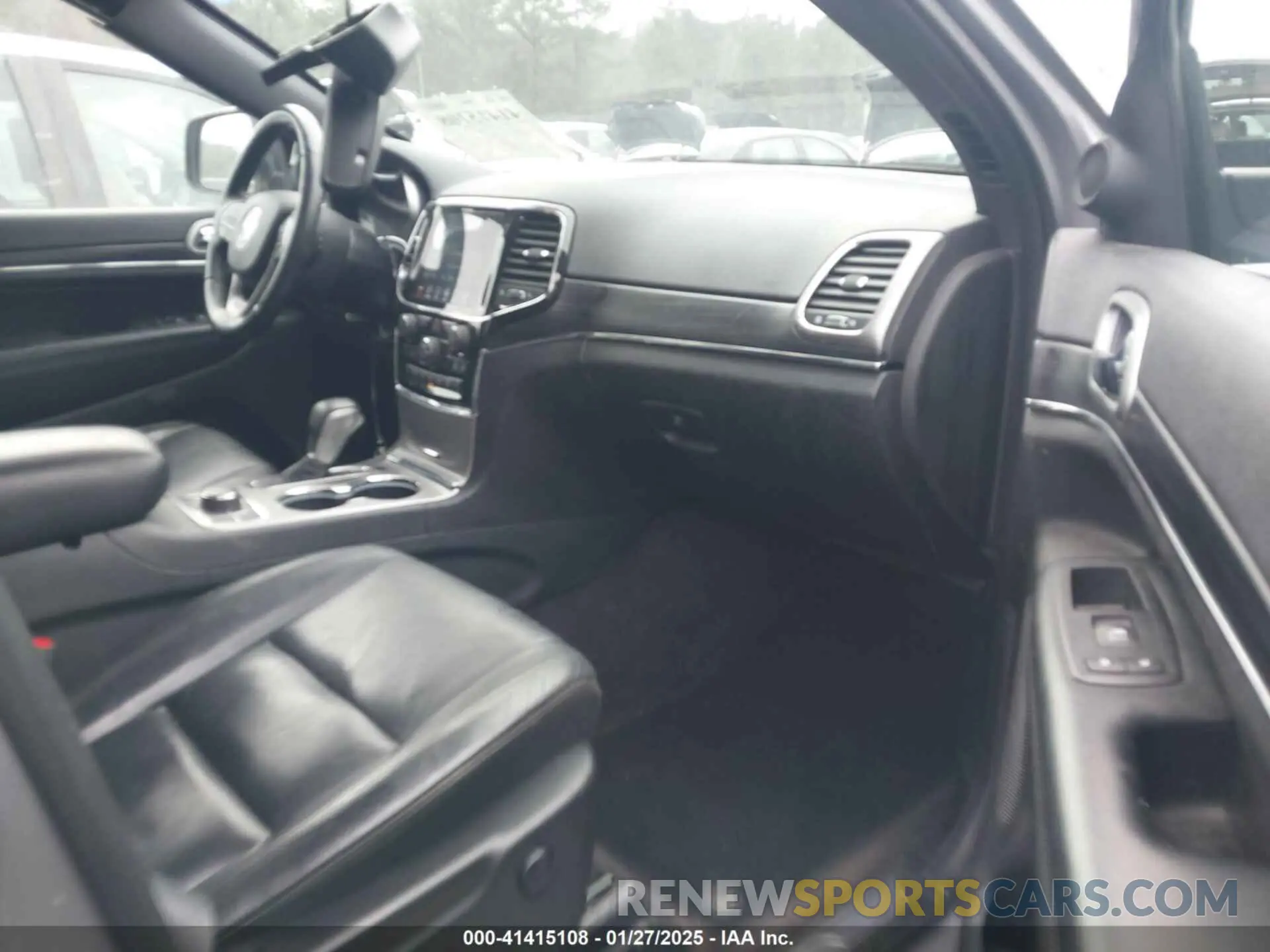 5 fotografías del automóvil dañado 1C4RJFBG7KC568197 JEEP GRAND CHEROKEE 2019