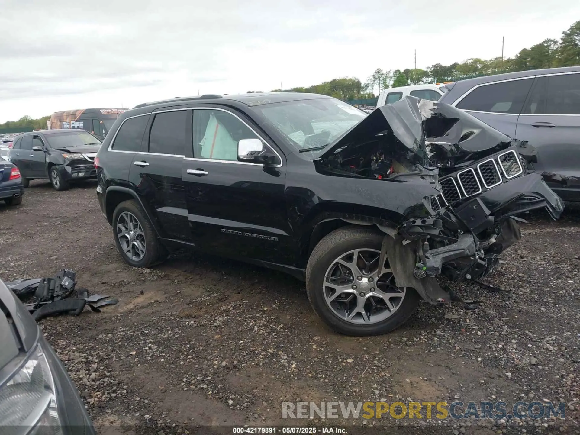 13 fotografías del automóvil dañado 1C4RJFBG7KC815704 JEEP GRAND CHEROKEE 2019