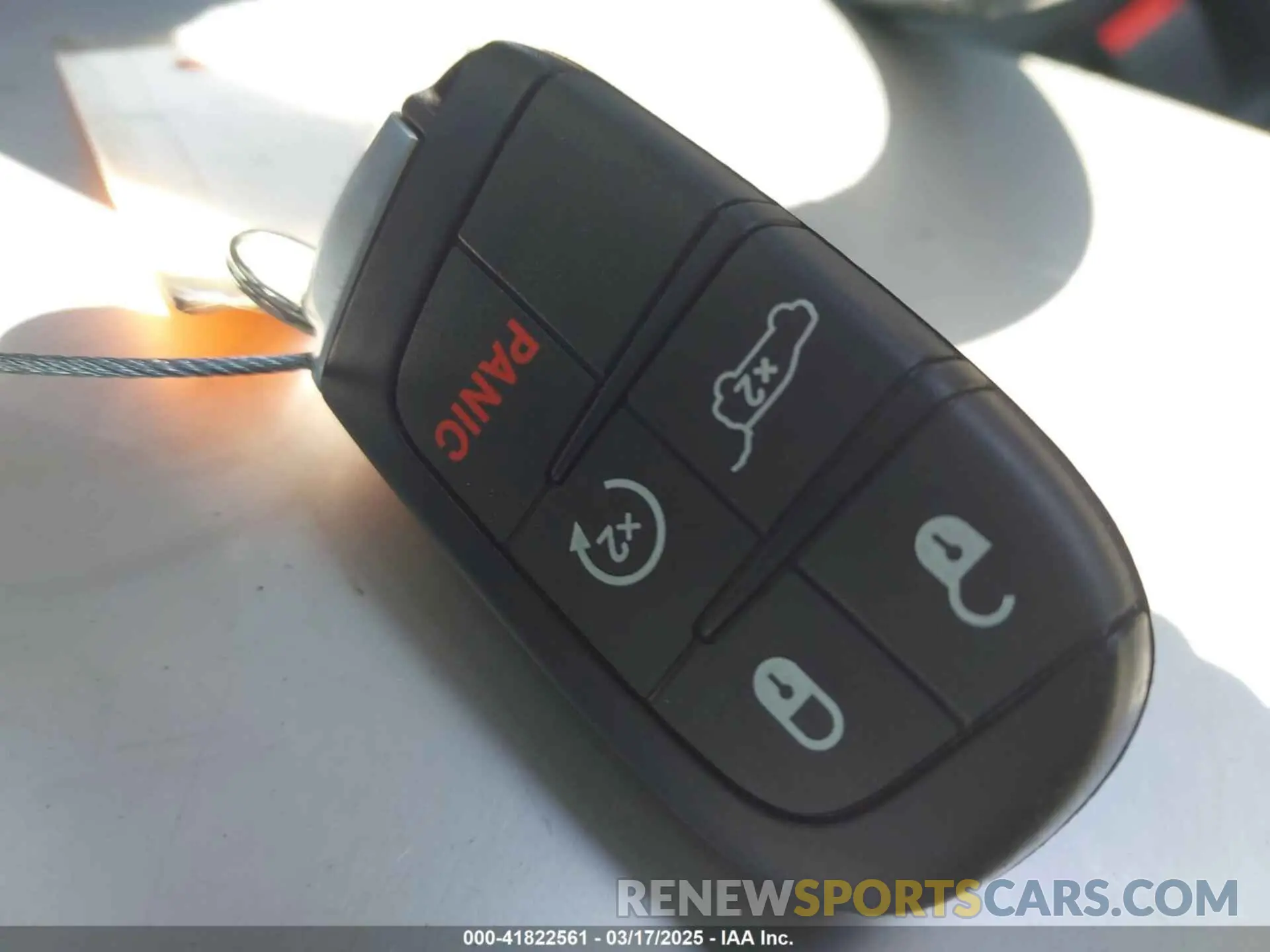 11 fotografías del automóvil dañado 1C4RJFBG7KC828467 JEEP GRAND CHEROKEE 2019