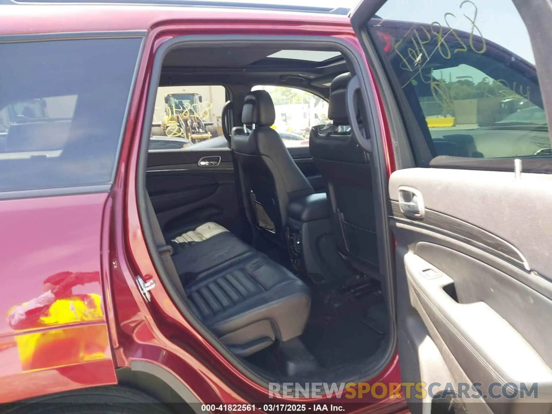 8 fotografías del automóvil dañado 1C4RJFBG7KC828467 JEEP GRAND CHEROKEE 2019