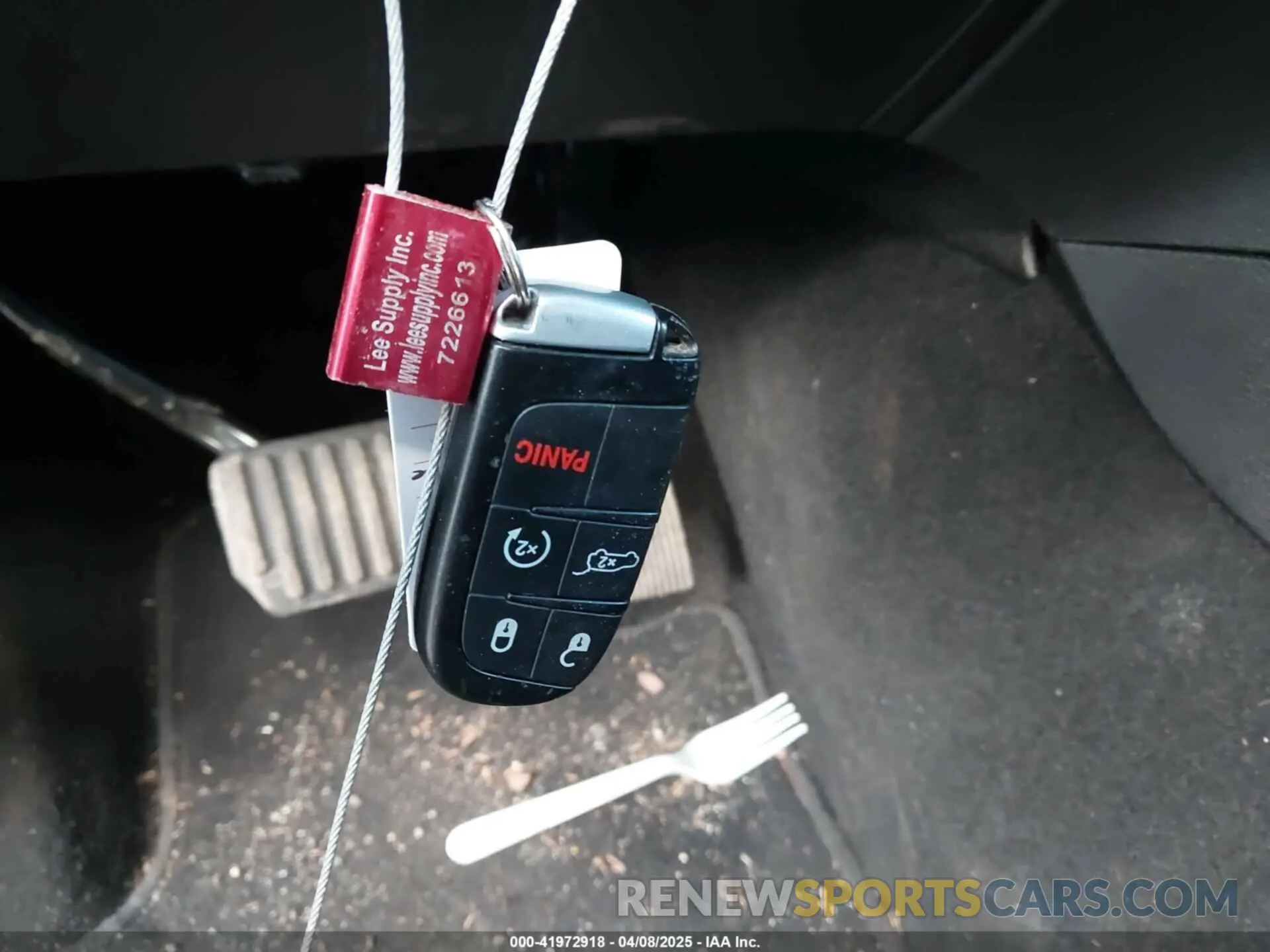 11 fotografías del automóvil dañado 1C4RJFBG7KC829649 JEEP GRAND CHEROKEE 2019
