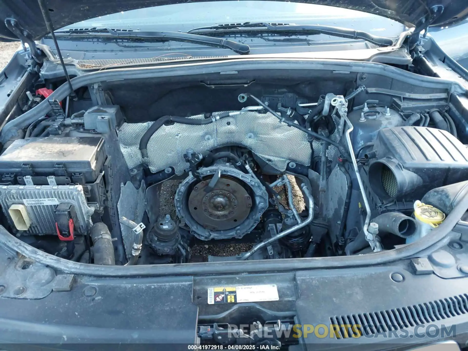 6 fotografías del automóvil dañado 1C4RJFBG7KC829649 JEEP GRAND CHEROKEE 2019