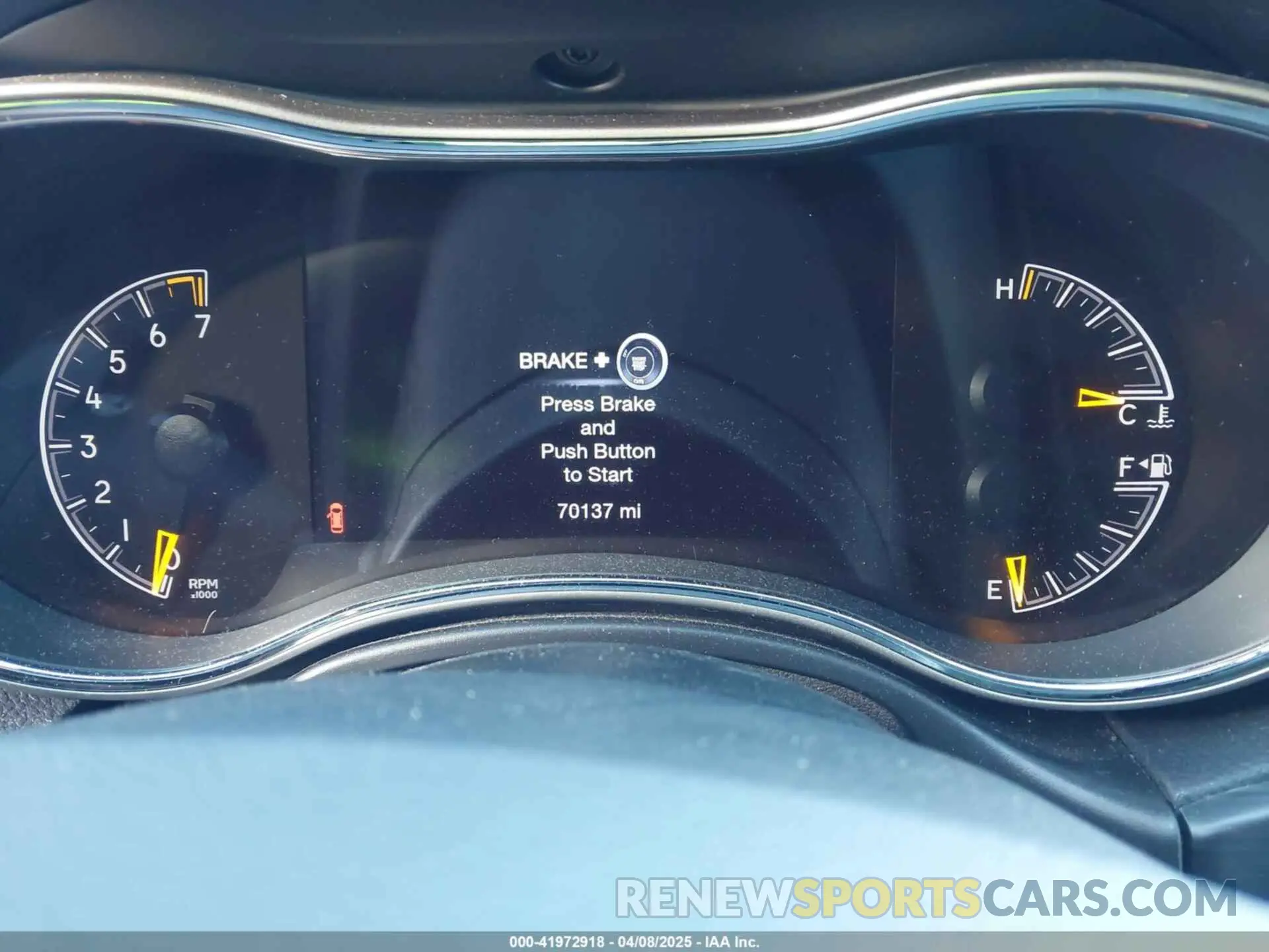 7 fotografías del automóvil dañado 1C4RJFBG7KC829649 JEEP GRAND CHEROKEE 2019