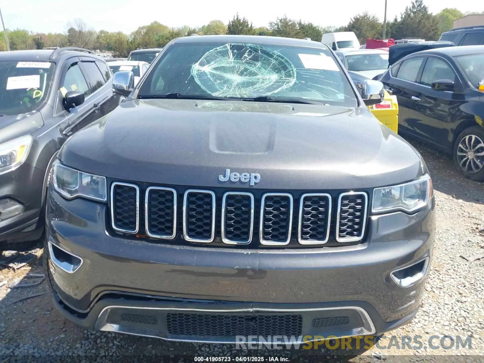 12 fotografías del automóvil dañado 1C4RJFBG8KC552204 JEEP GRAND CHEROKEE 2019