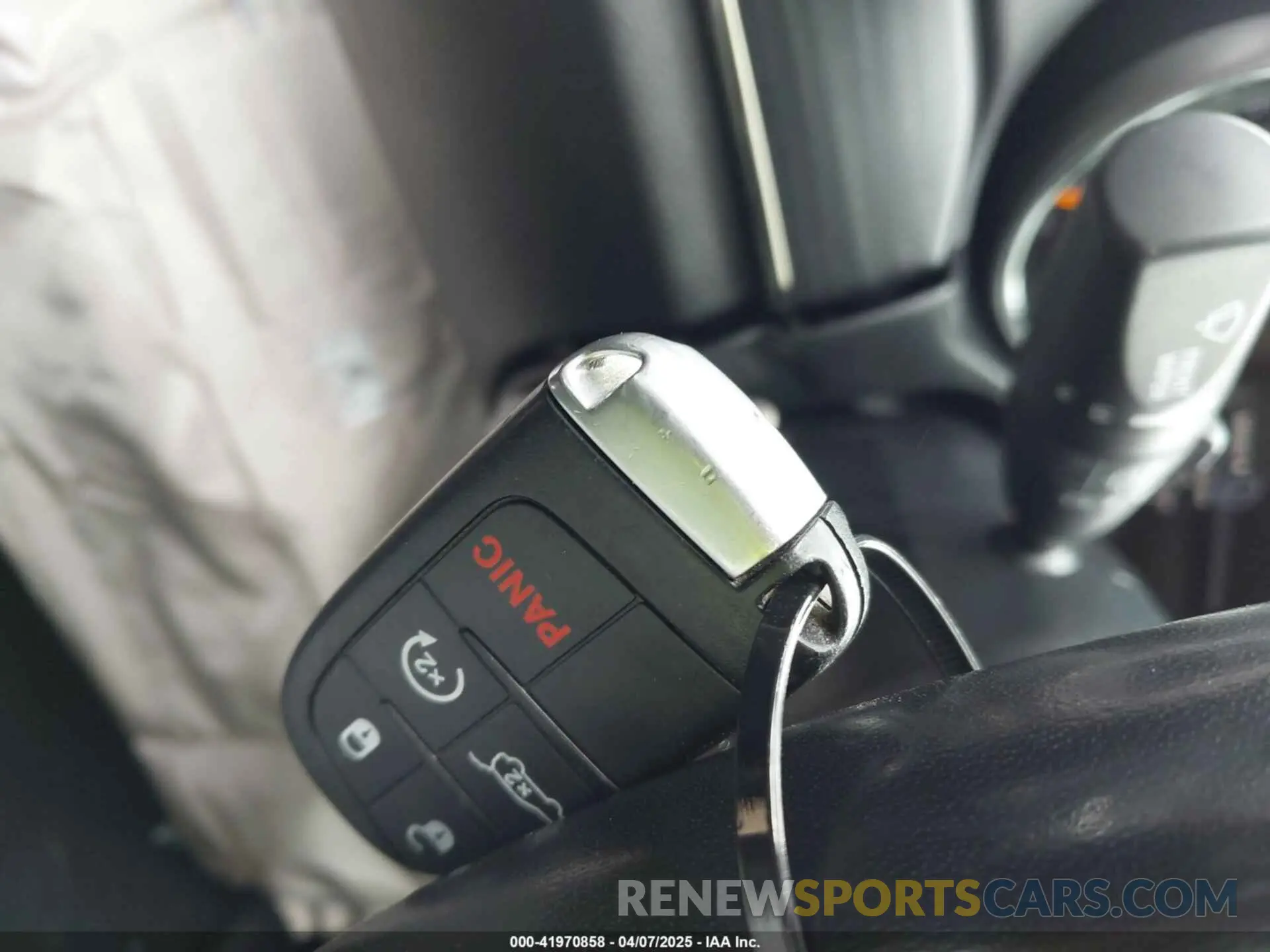 11 fotografías del automóvil dañado 1C4RJFBG9KC773620 JEEP GRAND CHEROKEE 2019