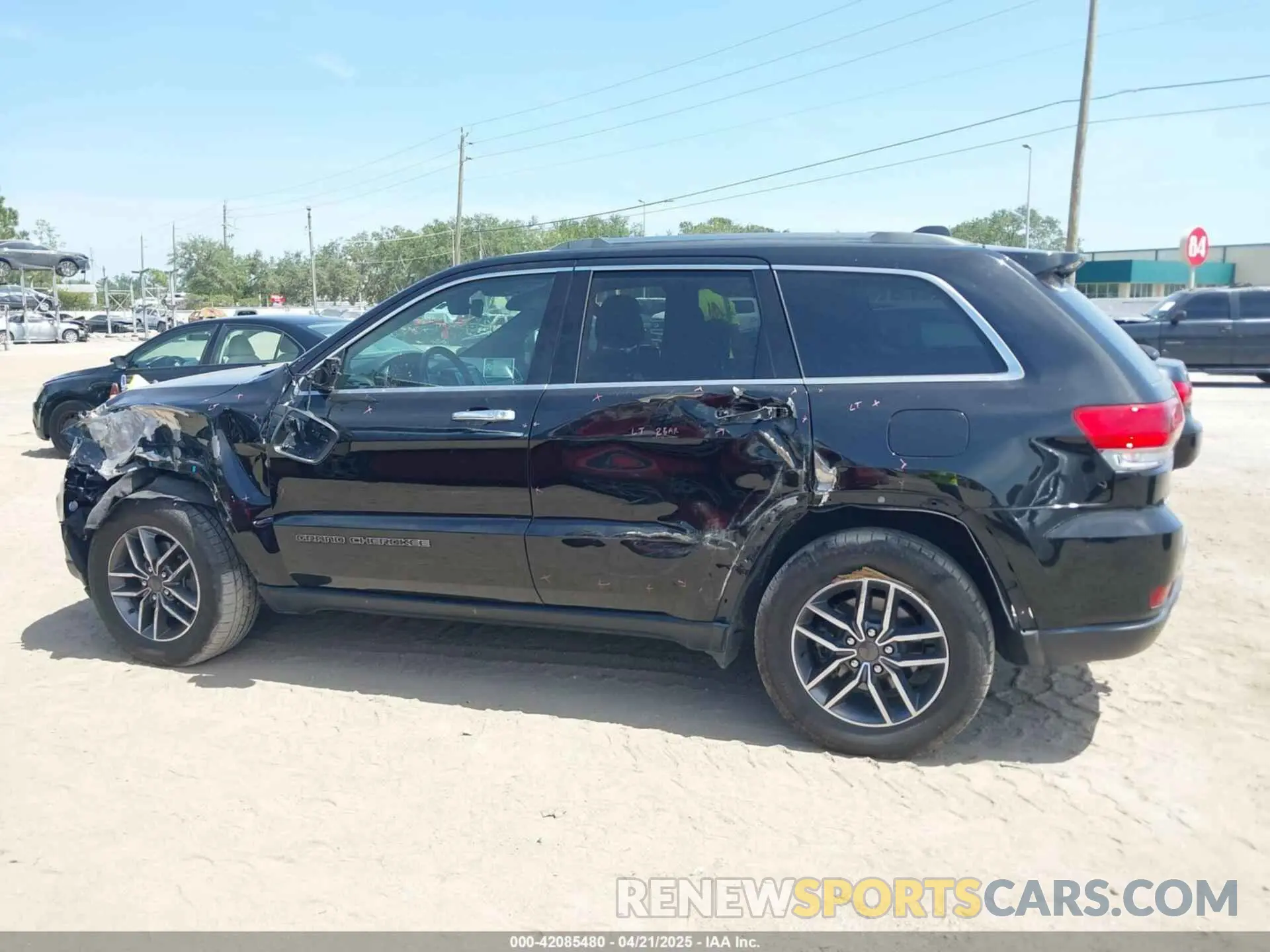 15 fotografías del automóvil dañado 1C4RJFBG9KC831953 JEEP GRAND CHEROKEE 2019