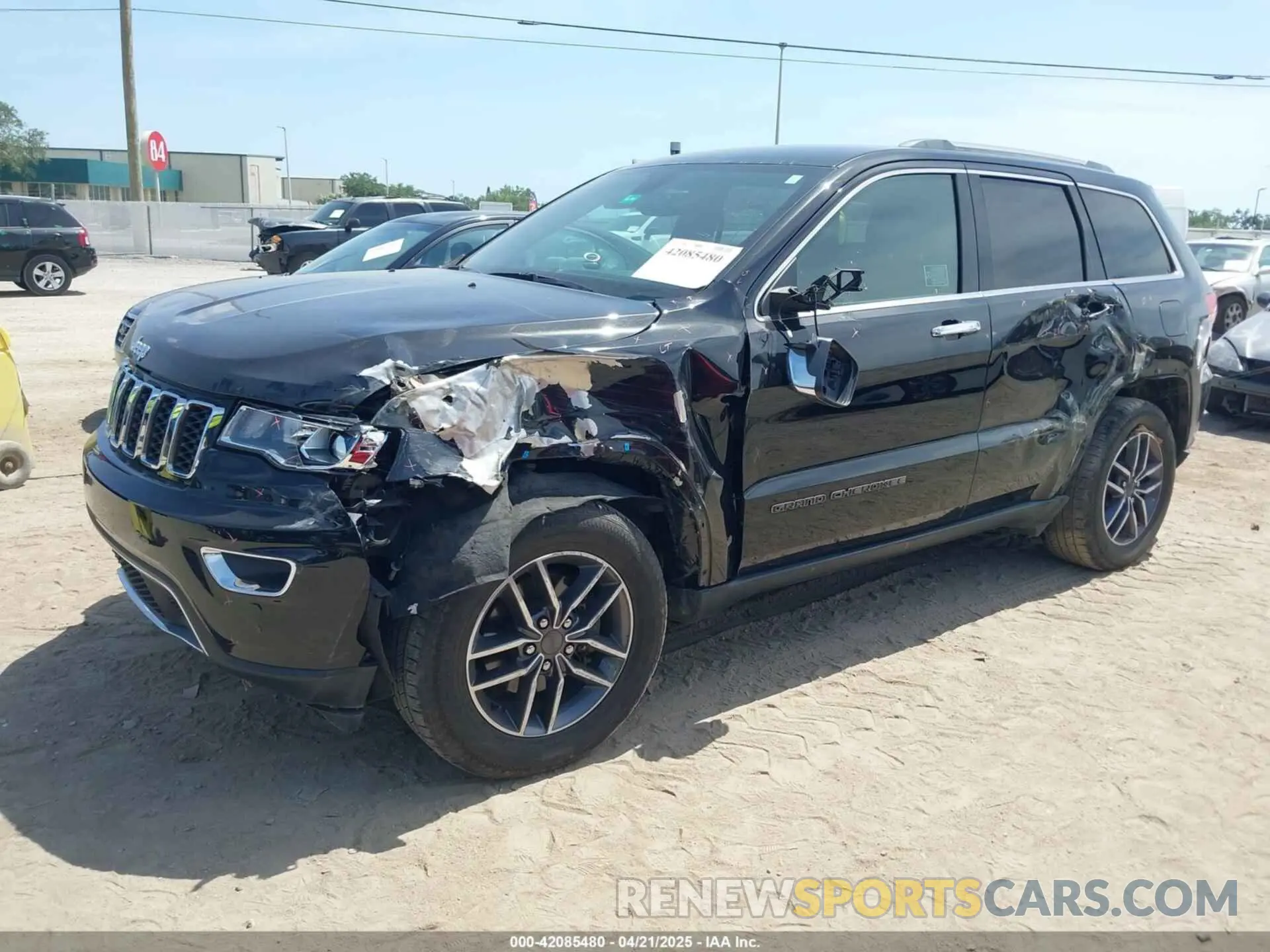 2 fotografías del automóvil dañado 1C4RJFBG9KC831953 JEEP GRAND CHEROKEE 2019