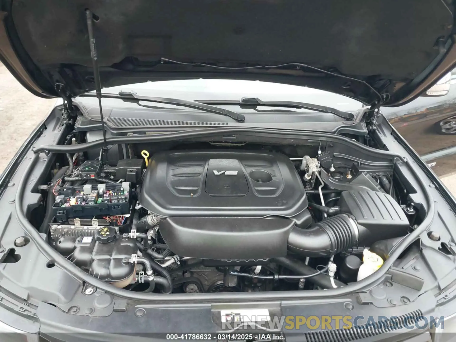 10 fotografías del automóvil dañado 1C4RJFBGXKC526512 JEEP GRAND CHEROKEE 2019