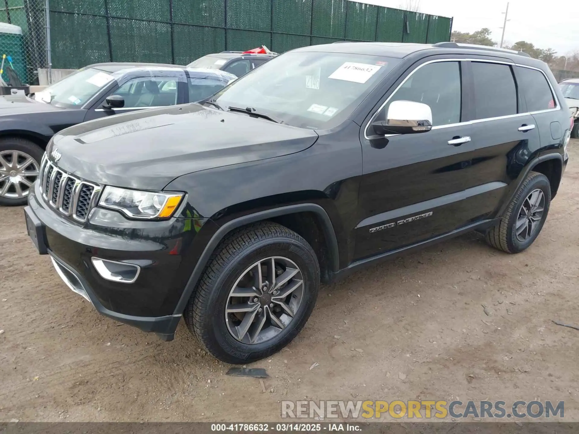 2 fotografías del automóvil dañado 1C4RJFBGXKC526512 JEEP GRAND CHEROKEE 2019