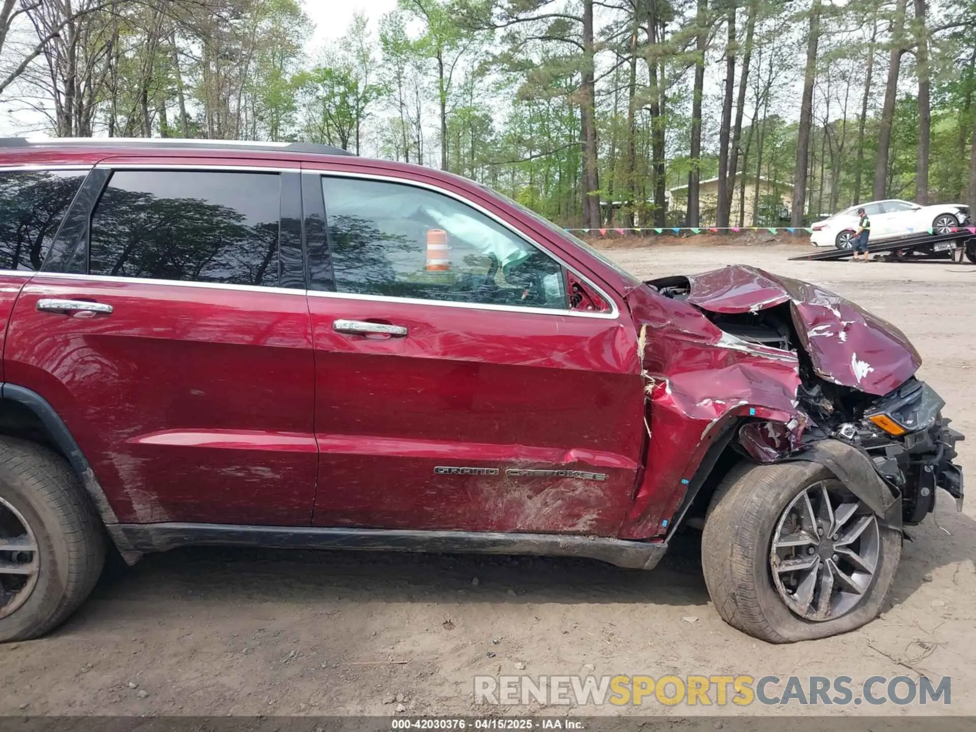 20 fotografías del automóvil dañado 1C4RJFBGXKC627307 JEEP GRAND CHEROKEE 2019