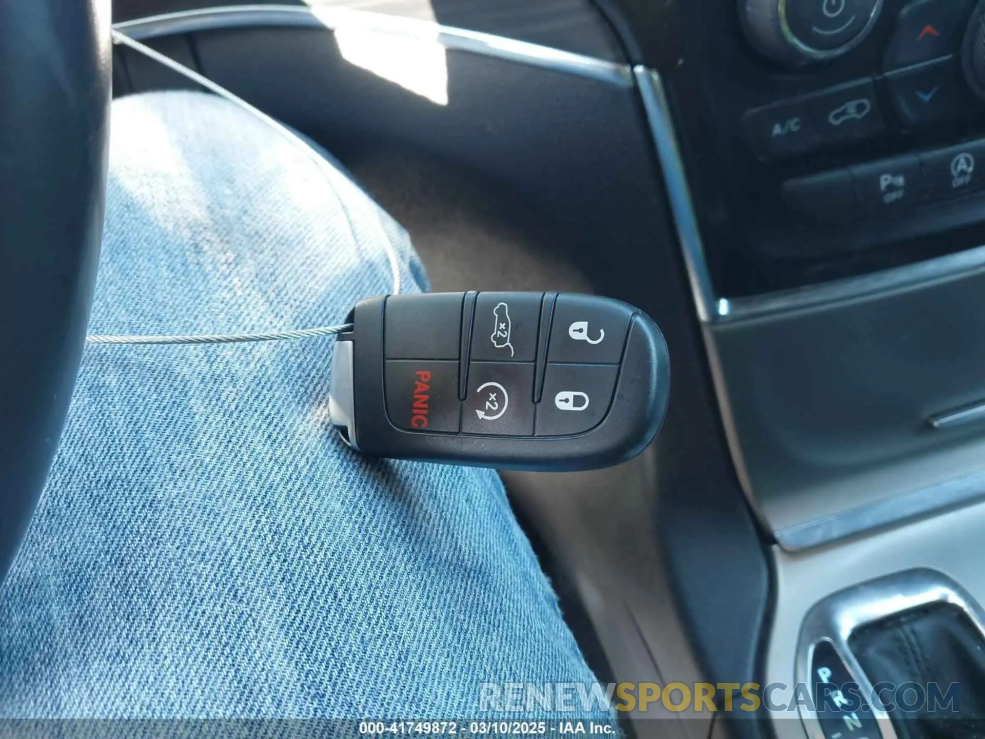 11 fotografías del automóvil dañado 1C4RJFBGXKC655012 JEEP GRAND CHEROKEE 2019