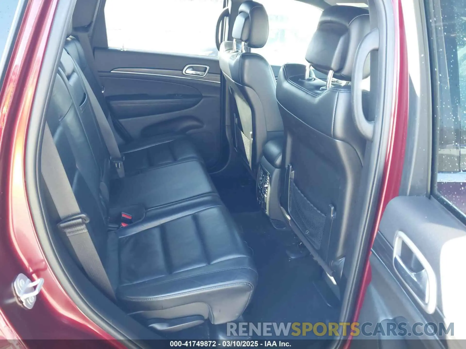 8 fotografías del automóvil dañado 1C4RJFBGXKC655012 JEEP GRAND CHEROKEE 2019