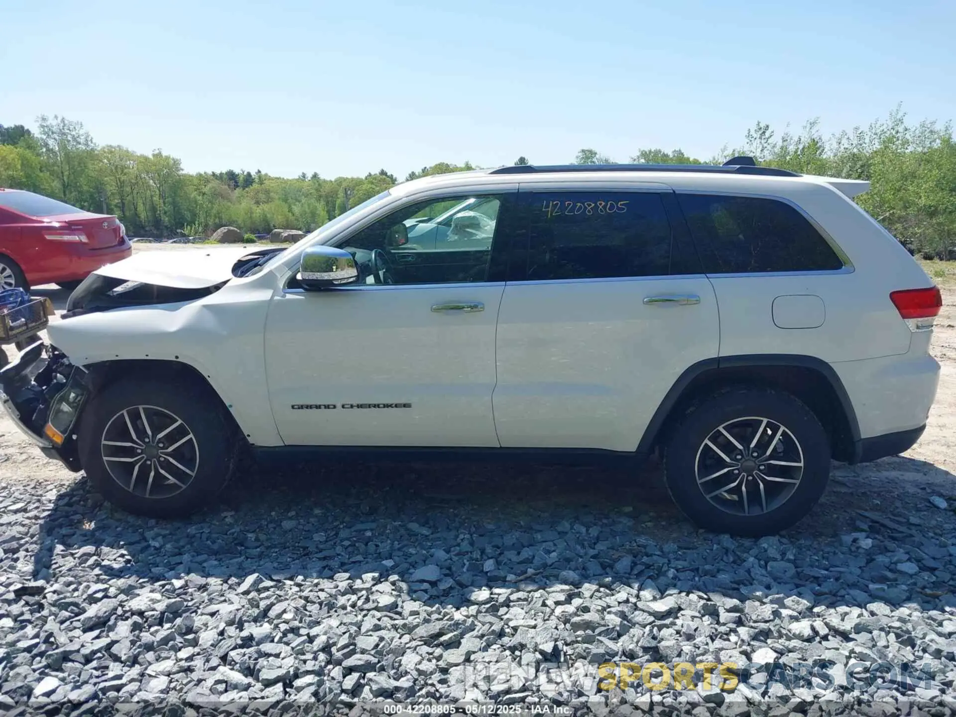 14 fotografías del automóvil dañado 1C4RJFBGXKC695297 JEEP GRAND CHEROKEE 2019