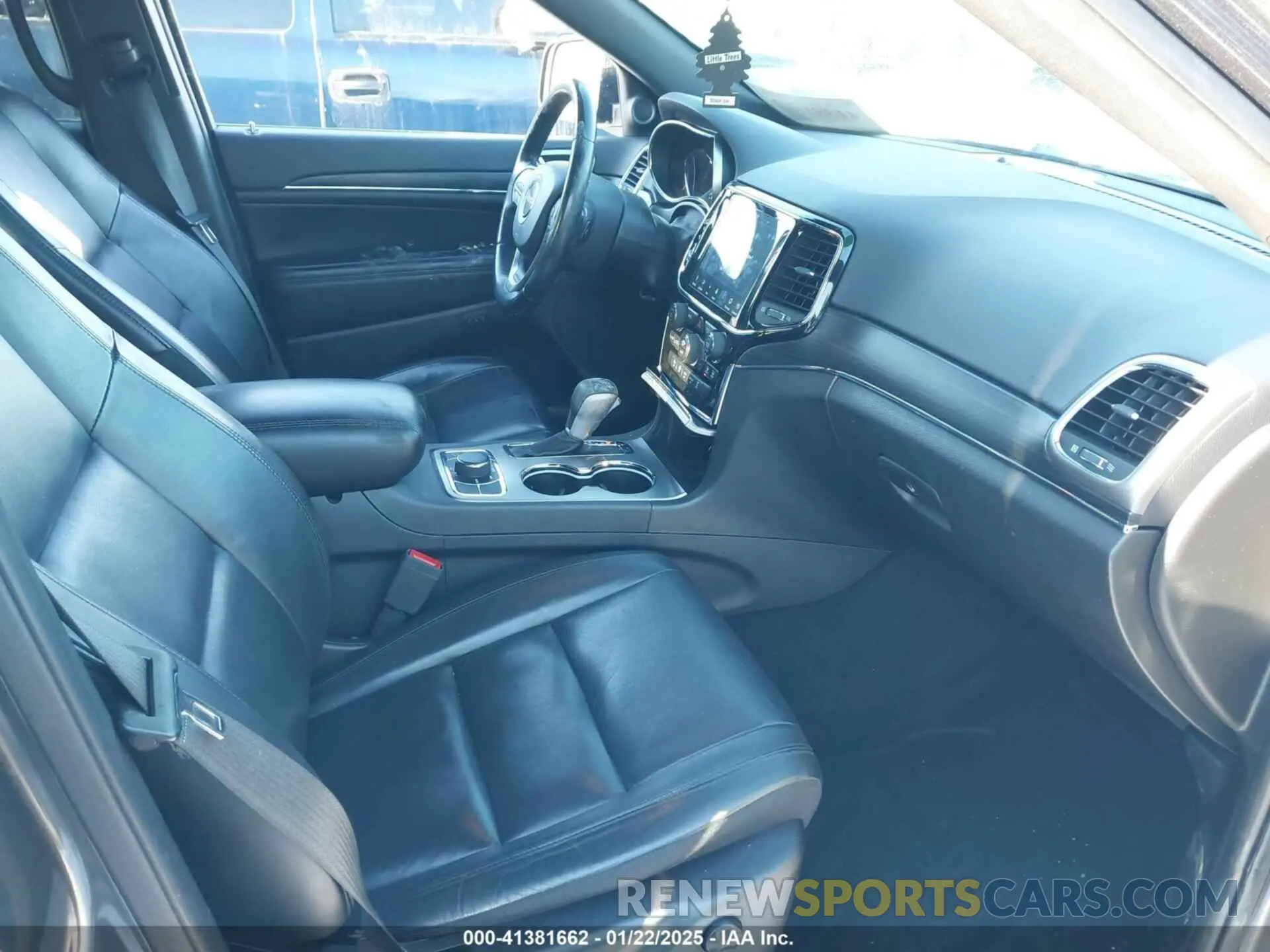 5 fotografías del automóvil dañado 1C4RJFBGXKC830486 JEEP GRAND CHEROKEE 2019