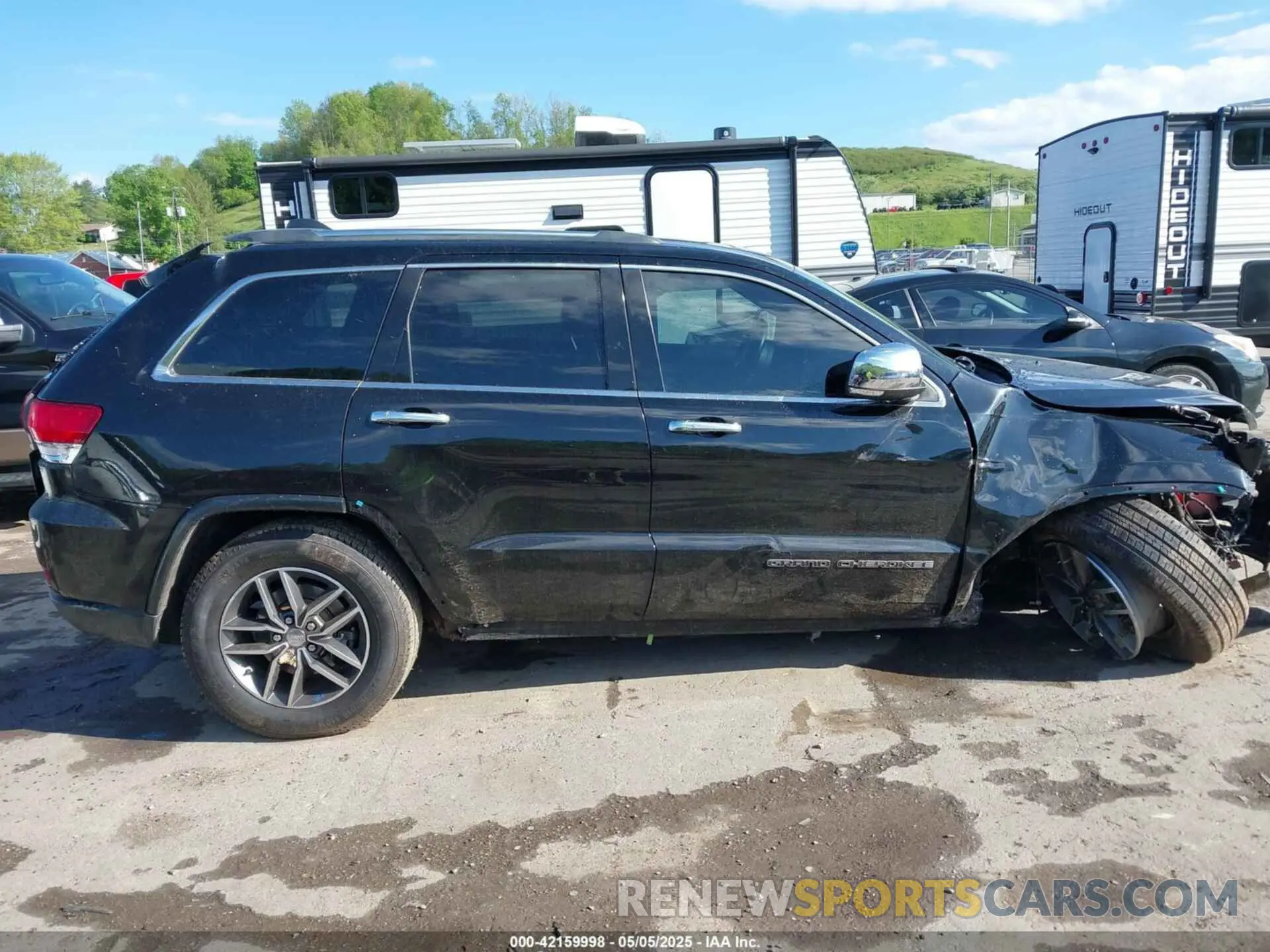 13 fotografías del automóvil dañado 1C4RJFBT9KC610351 JEEP GRAND CHEROKEE 2019