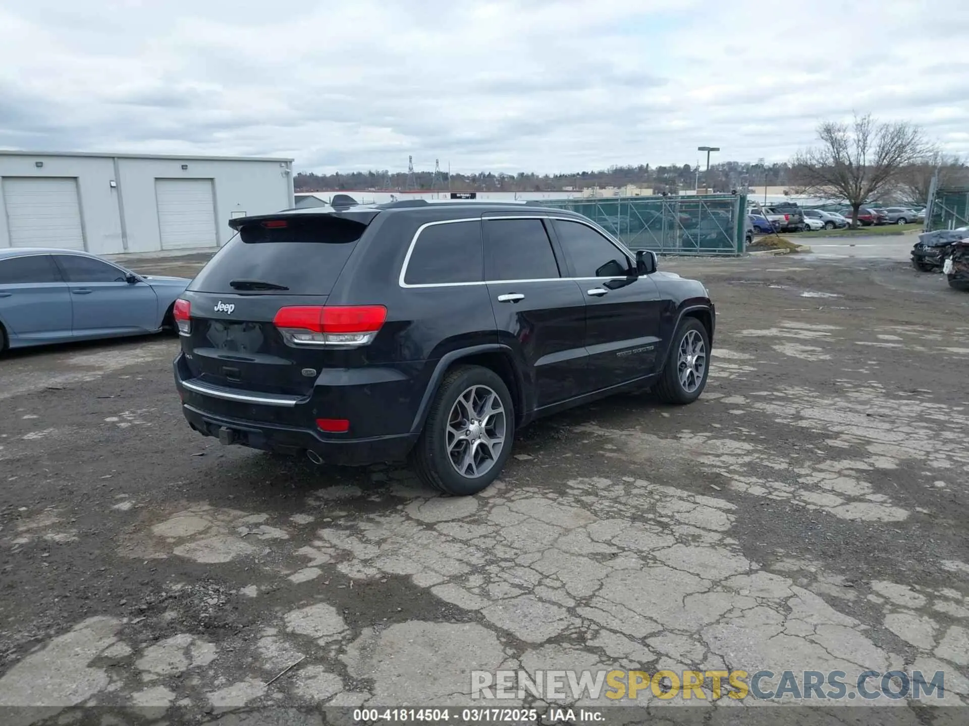 4 fotografías del automóvil dañado 1C4RJFCG0KC554110 JEEP GRAND CHEROKEE 2019
