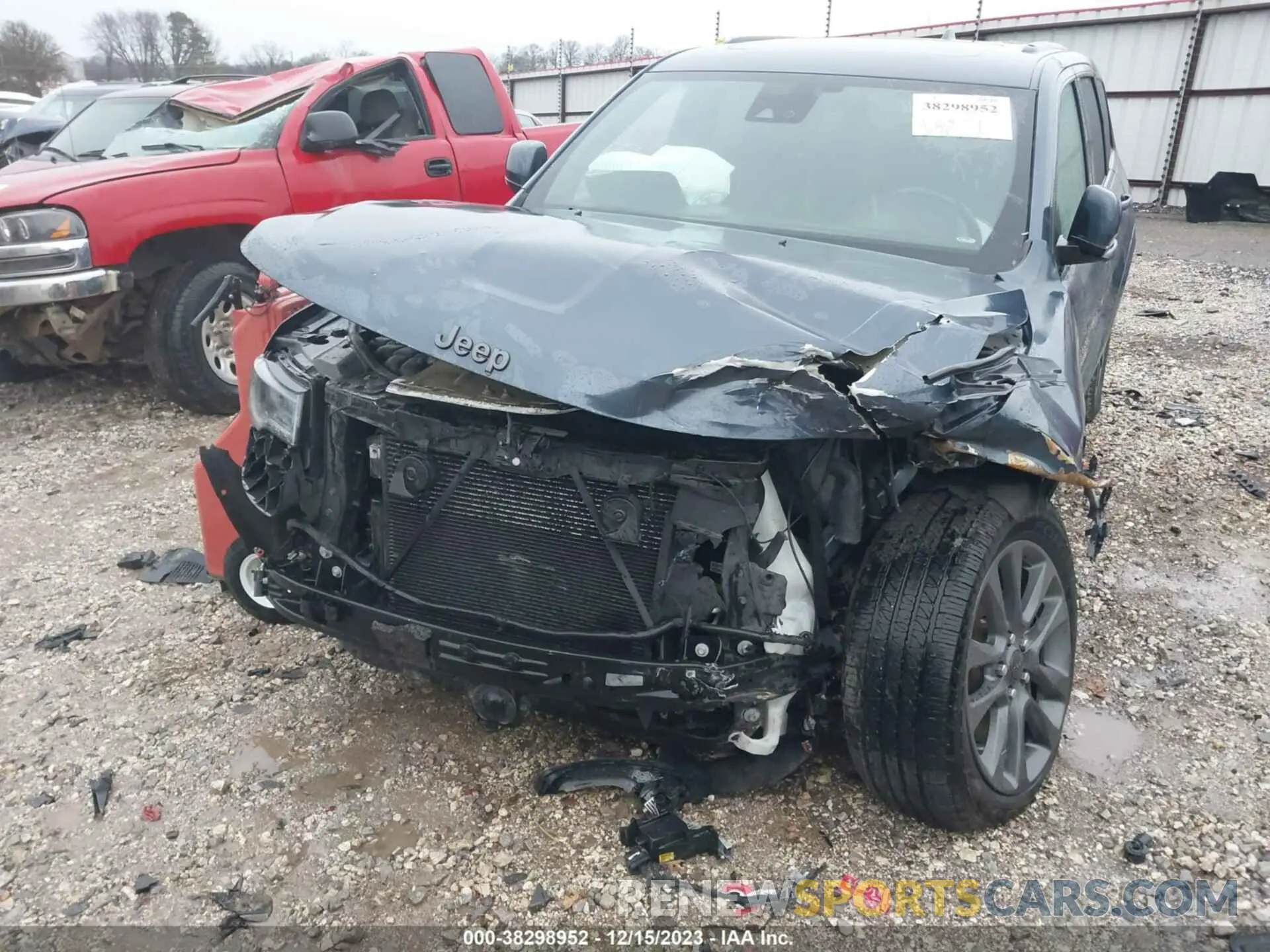 6 fotografías del automóvil dañado 1C4RJFCG0KC785539 JEEP GRAND CHEROKEE 2019