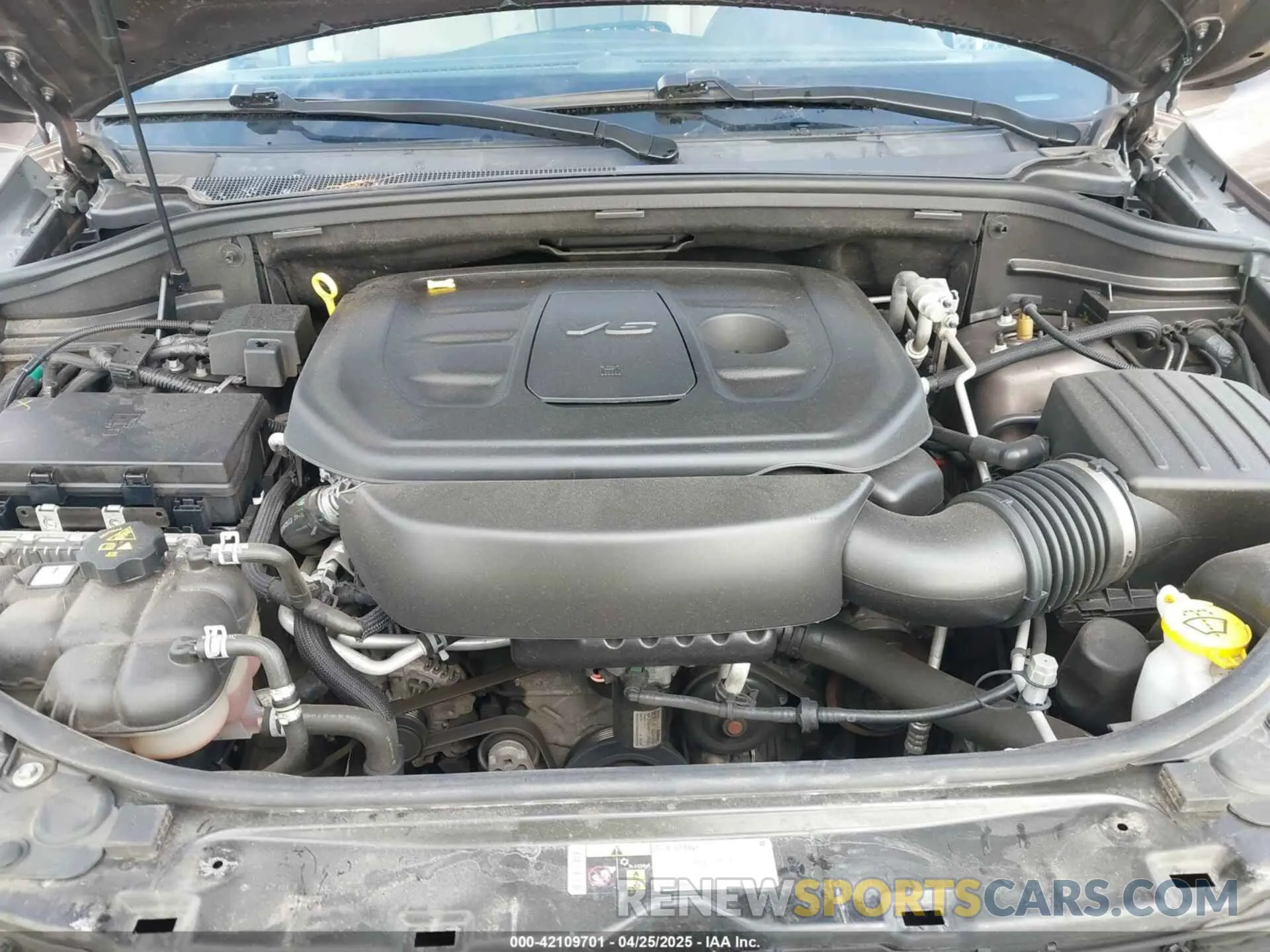 10 fotografías del automóvil dañado 1C4RJFCG6KC804739 JEEP GRAND CHEROKEE 2019