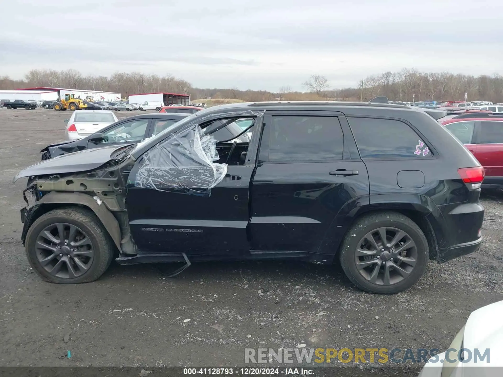 14 fotografías del automóvil dañado 1C4RJFCG9KC566594 JEEP GRAND CHEROKEE 2019