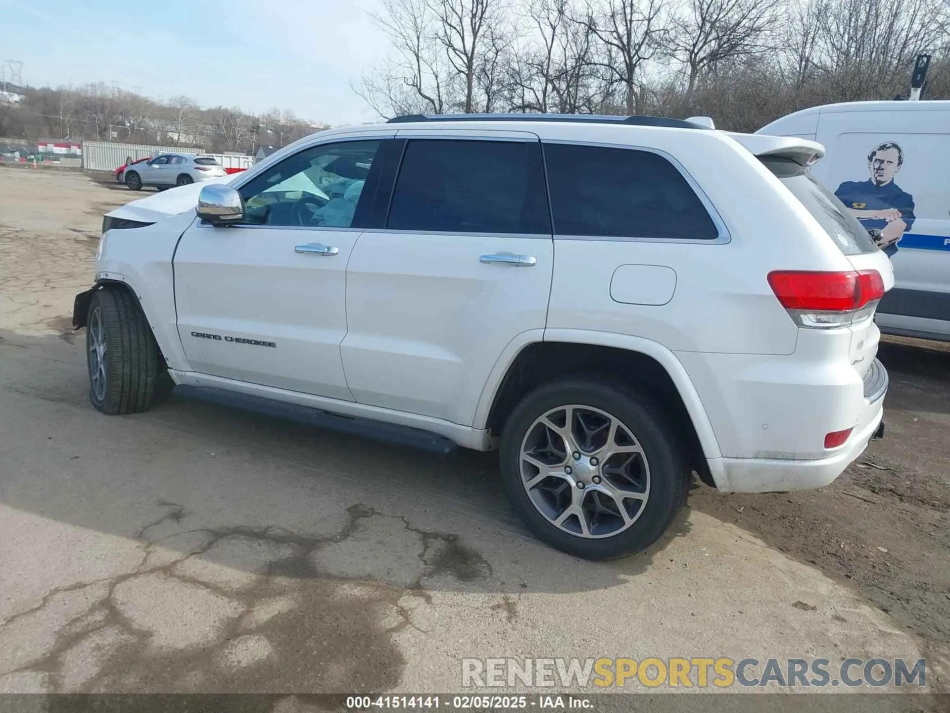 3 fotografías del automóvil dañado 1C4RJFCGXKC678689 JEEP GRAND CHEROKEE 2019