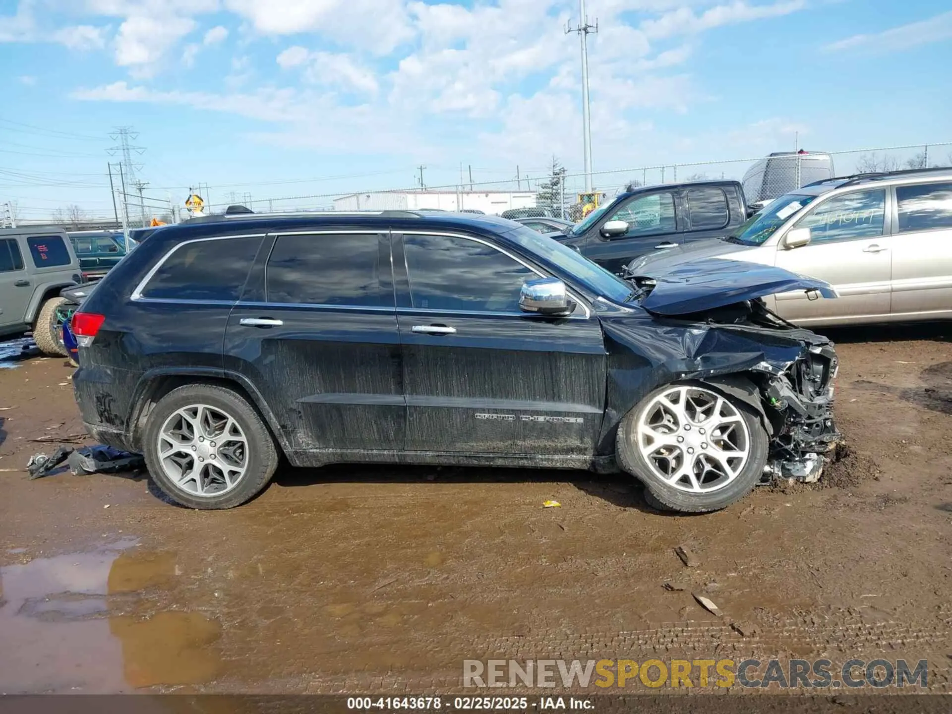 14 fotografías del automóvil dañado 1C4RJFCGXKC688543 JEEP GRAND CHEROKEE 2019
