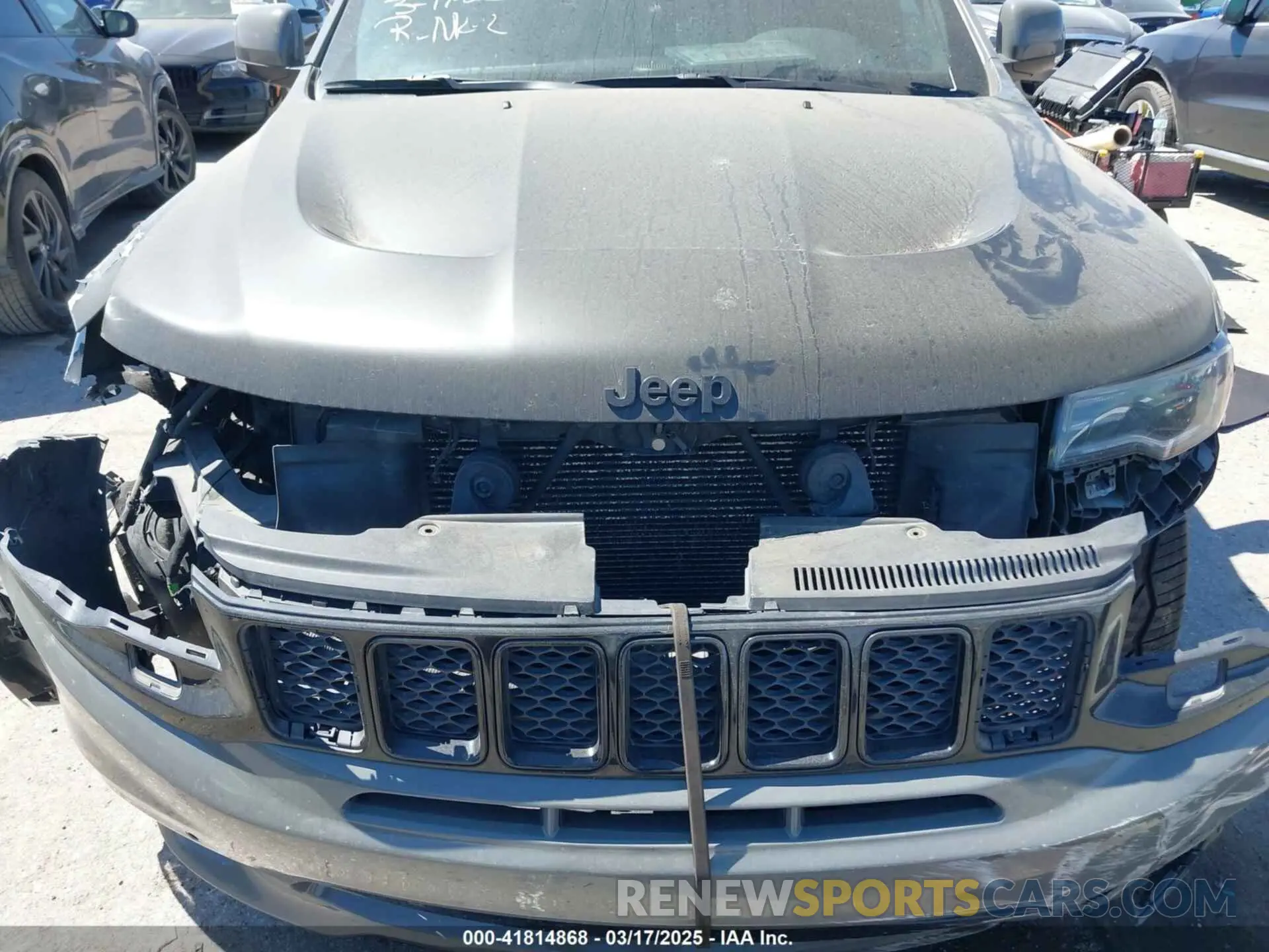 6 fotografías del automóvil dañado 1C4RJFDJ5KC758685 JEEP GRAND CHEROKEE 2019