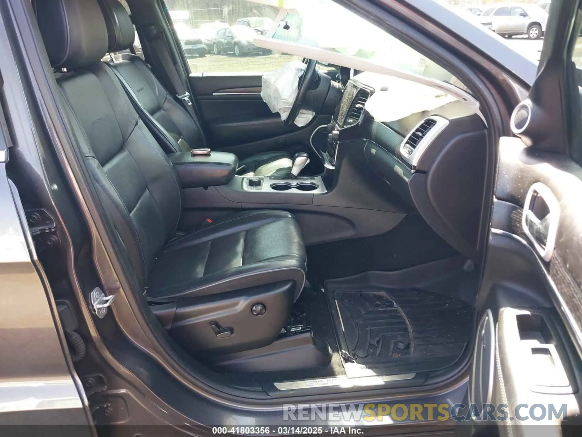 5 fotografías del automóvil dañado 1C4RJFJG1KC637757 JEEP GRAND CHEROKEE 2019