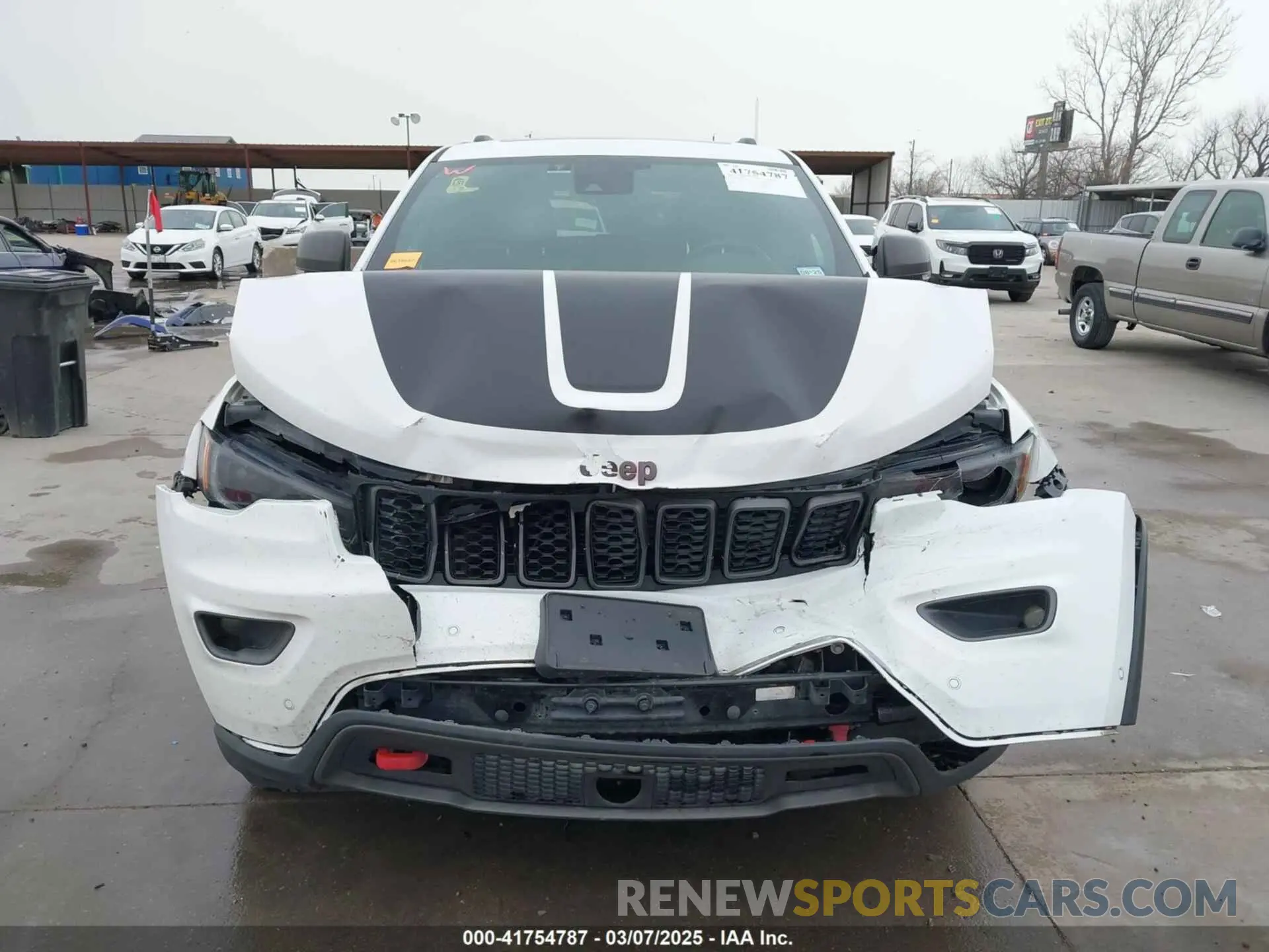 13 fotografías del automóvil dañado 1C4RJFLG0KC837817 JEEP GRAND CHEROKEE 2019