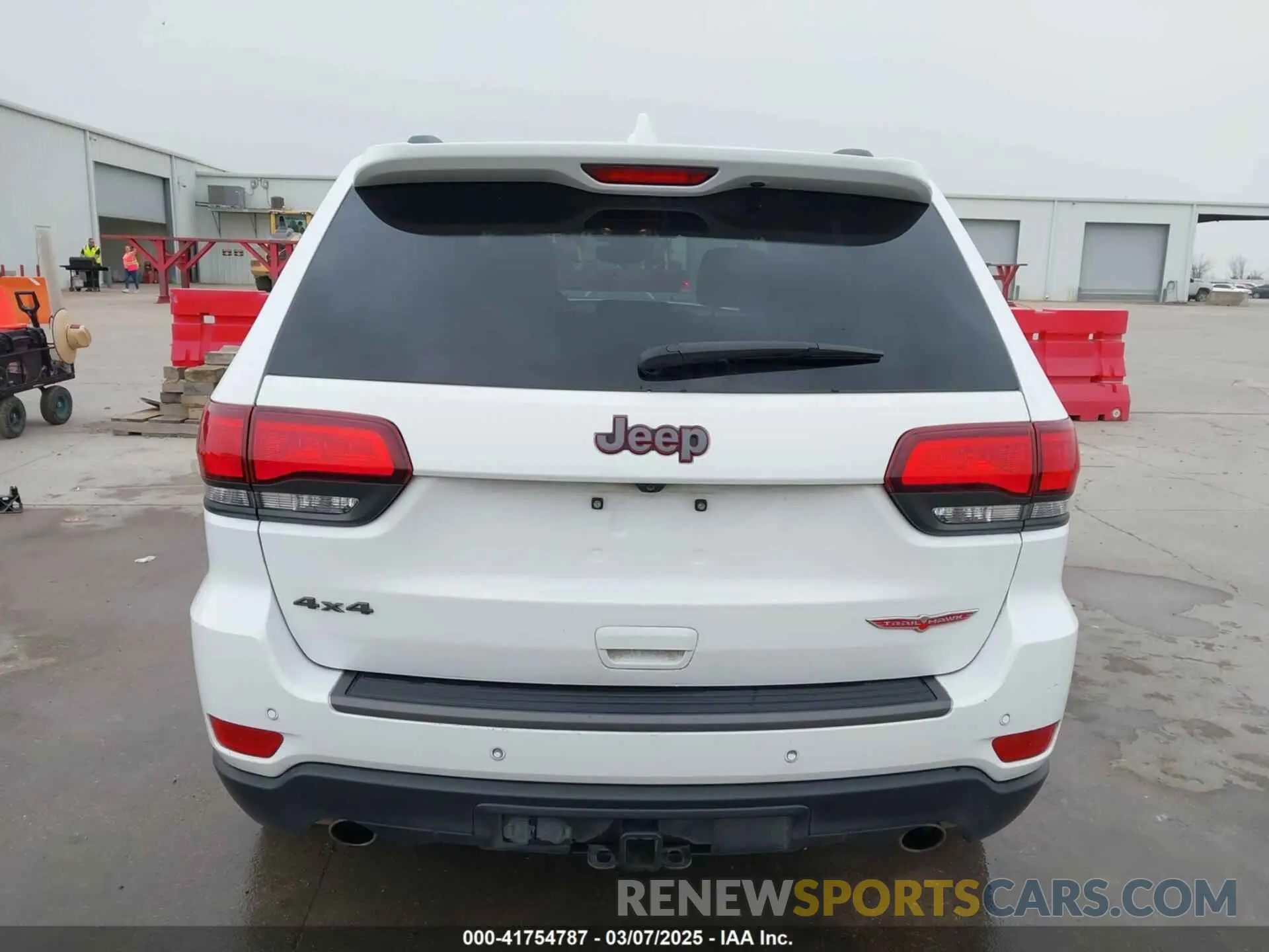 17 fotografías del automóvil dañado 1C4RJFLG0KC837817 JEEP GRAND CHEROKEE 2019