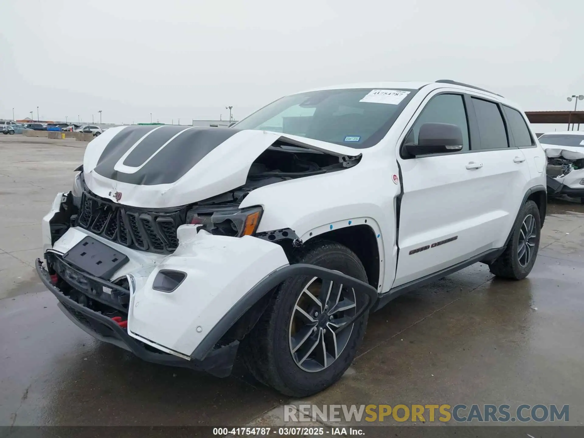 2 fotografías del automóvil dañado 1C4RJFLG0KC837817 JEEP GRAND CHEROKEE 2019