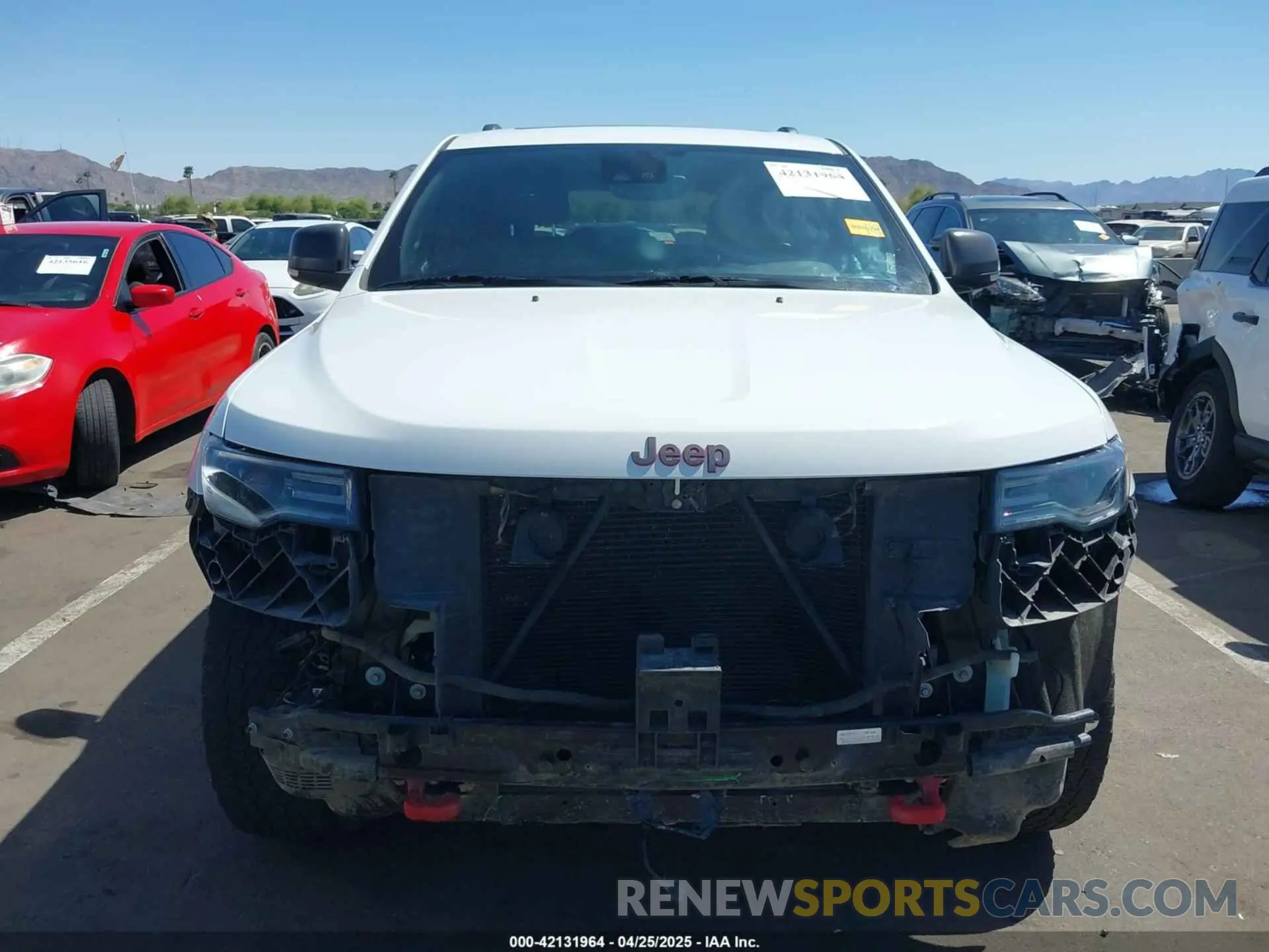 13 fotografías del automóvil dañado 1C4RJFLT2KC762132 JEEP GRAND CHEROKEE 2019