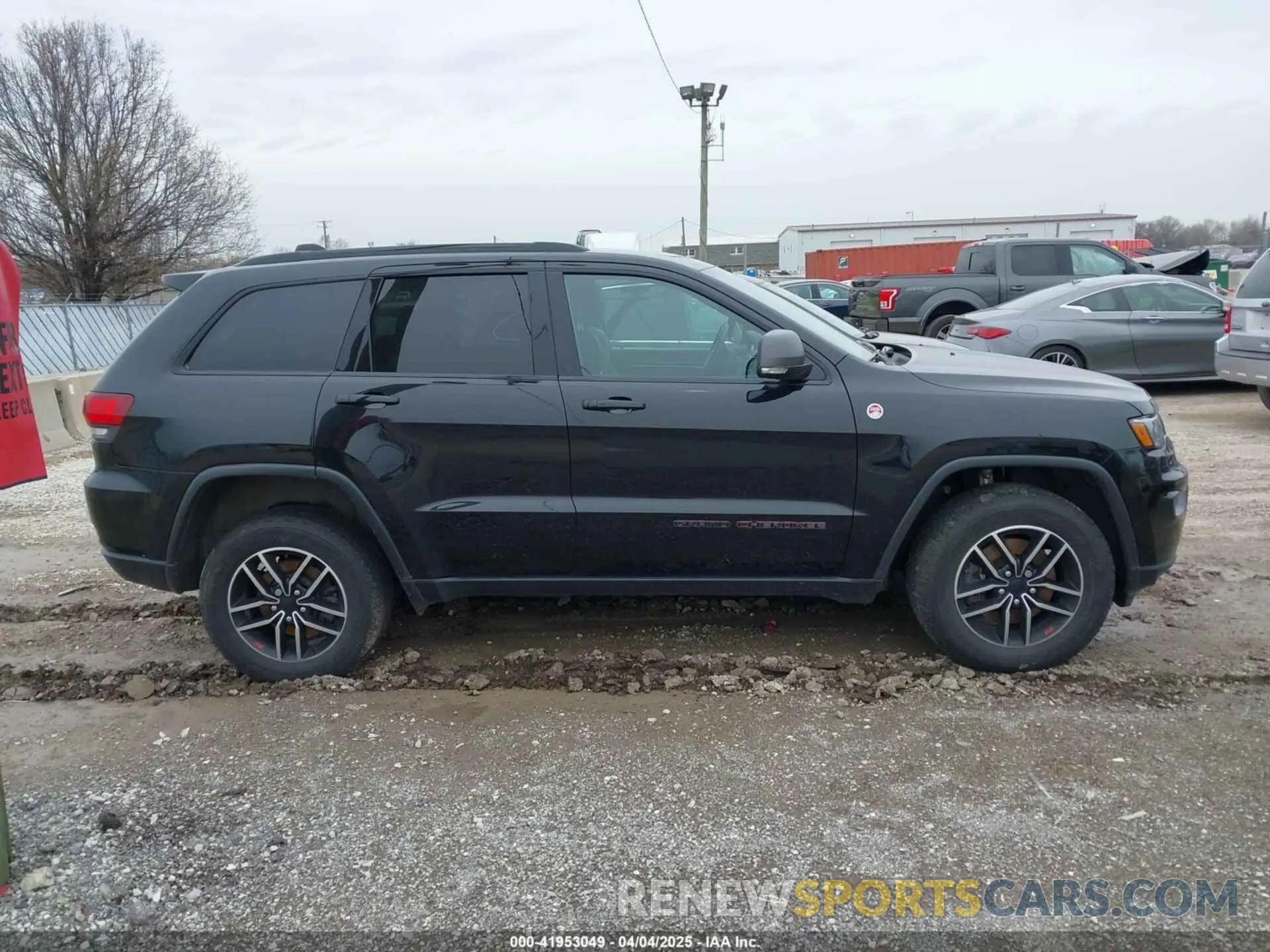 13 fotografías del automóvil dañado 1C4RJFLT3KC554292 JEEP GRAND CHEROKEE 2019