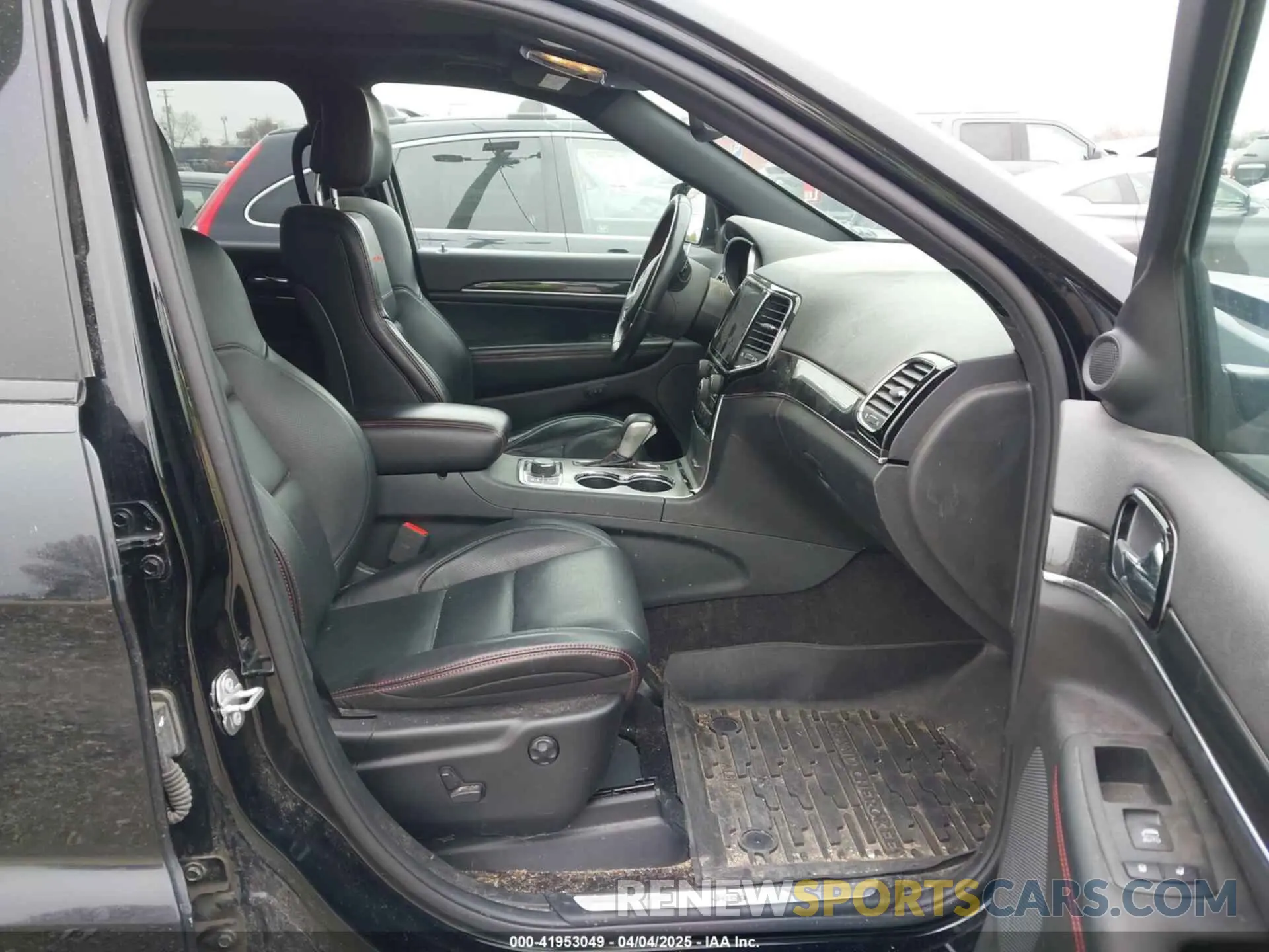 5 fotografías del automóvil dañado 1C4RJFLT3KC554292 JEEP GRAND CHEROKEE 2019