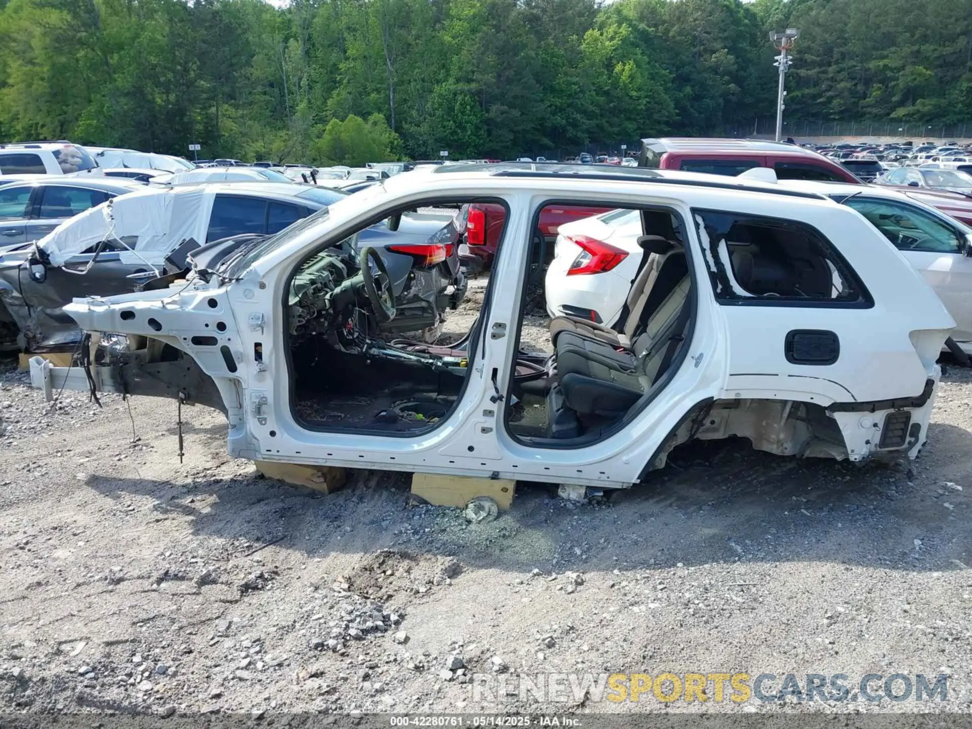 14 fotografías del automóvil dañado 1C4RJFN9XKC593656 JEEP GRAND CHEROKEE 2019