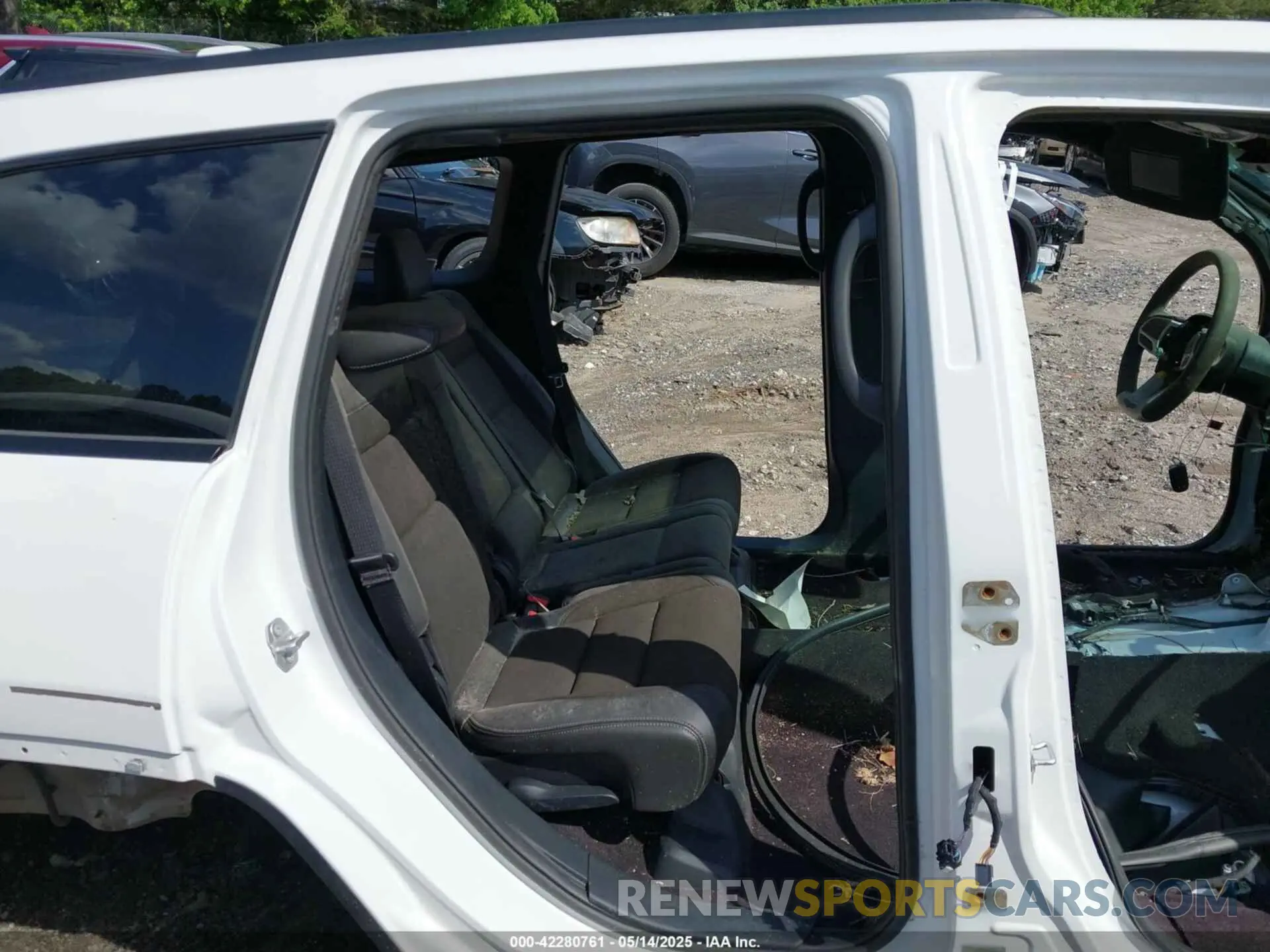 8 fotografías del automóvil dañado 1C4RJFN9XKC593656 JEEP GRAND CHEROKEE 2019