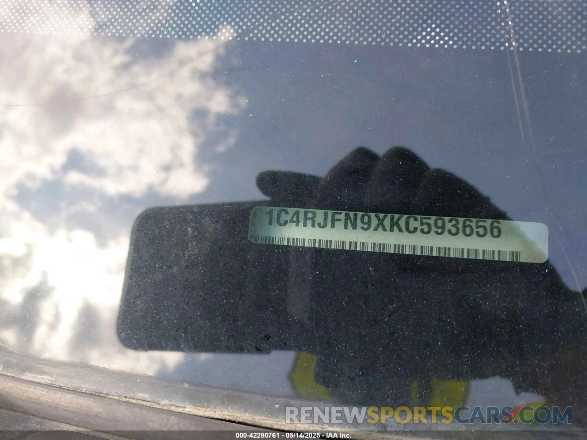 9 fotografías del automóvil dañado 1C4RJFN9XKC593656 JEEP GRAND CHEROKEE 2019