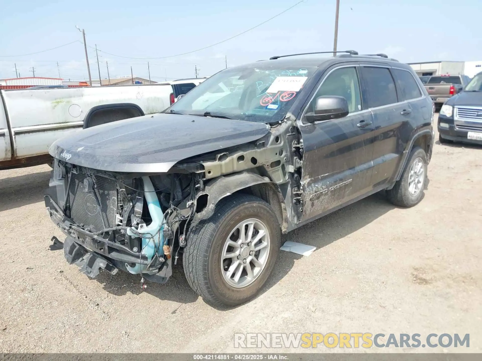 2 fotografías del automóvil dañado 1C4RJEAG2LC284912 JEEP GRAND CHEROKEE 2020