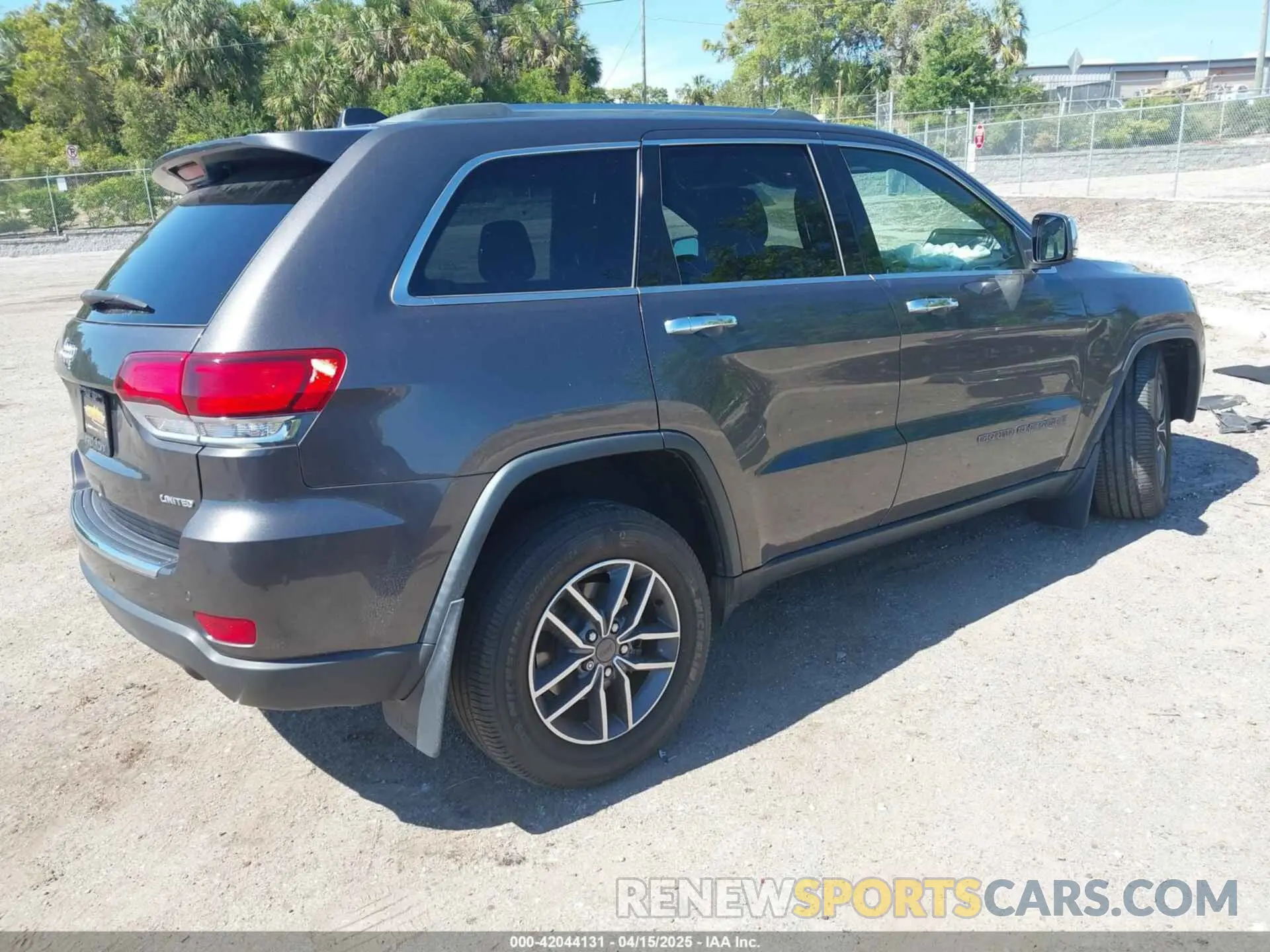 4 fotografías del automóvil dañado 1C4RJEBG1LC191510 JEEP GRAND CHEROKEE 2020