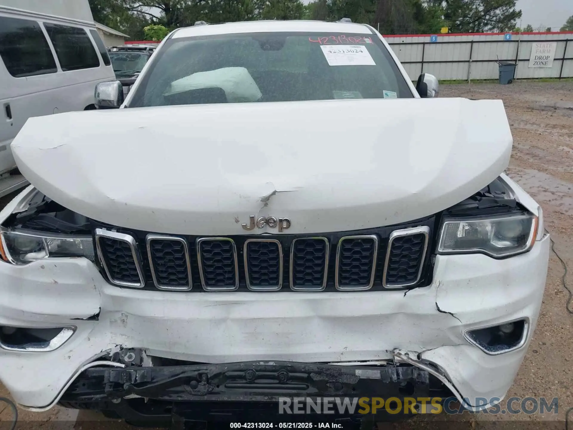 10 fotografías del automóvil dañado 1C4RJEBG4LC118292 JEEP GRAND CHEROKEE 2020