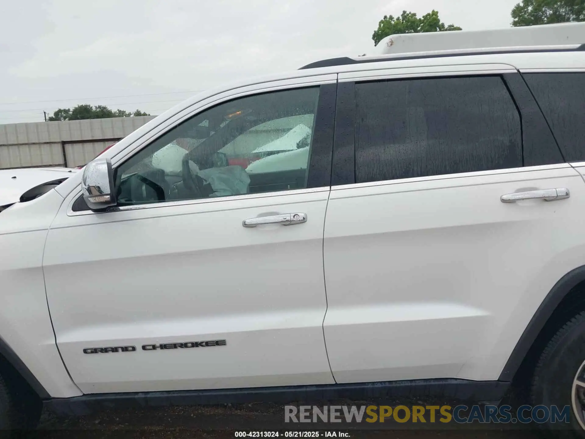 15 fotografías del automóvil dañado 1C4RJEBG4LC118292 JEEP GRAND CHEROKEE 2020