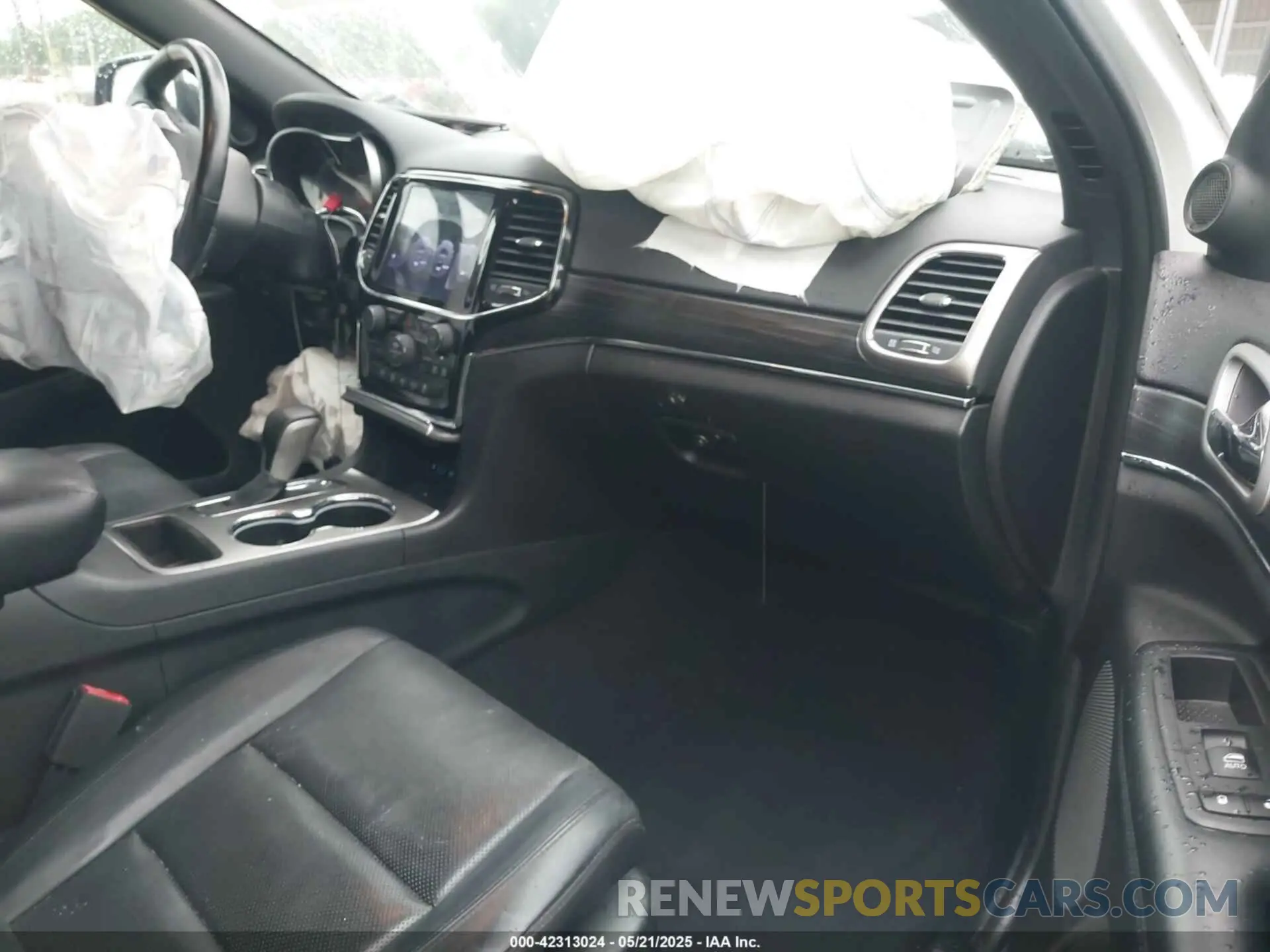 5 fotografías del automóvil dañado 1C4RJEBG4LC118292 JEEP GRAND CHEROKEE 2020