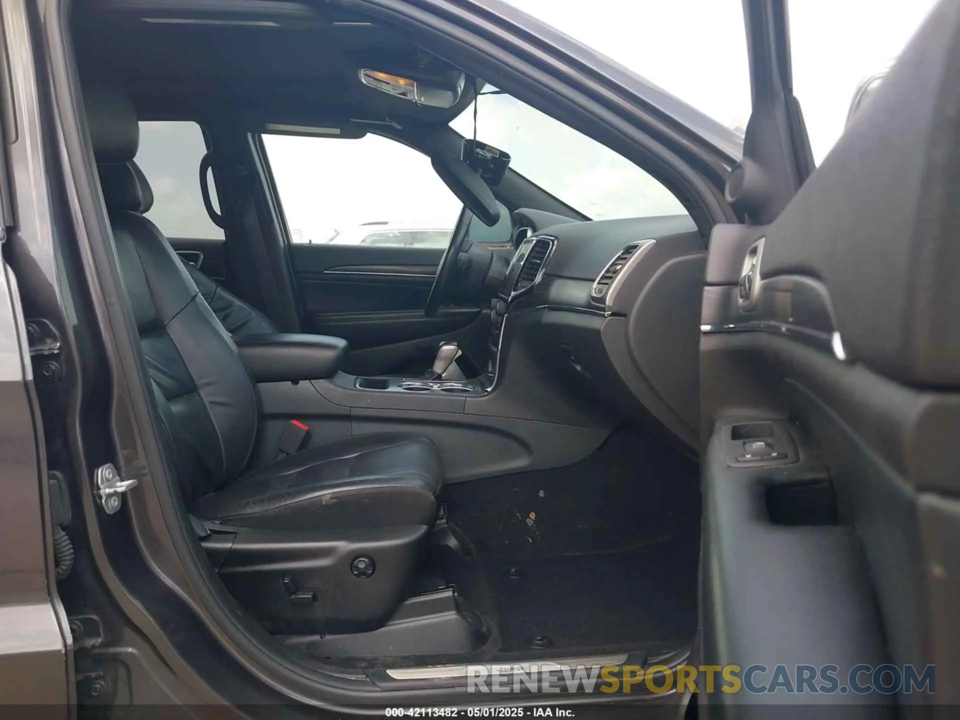 5 fotografías del automóvil dañado 1C4RJEBG4LC295201 JEEP GRAND CHEROKEE 2020