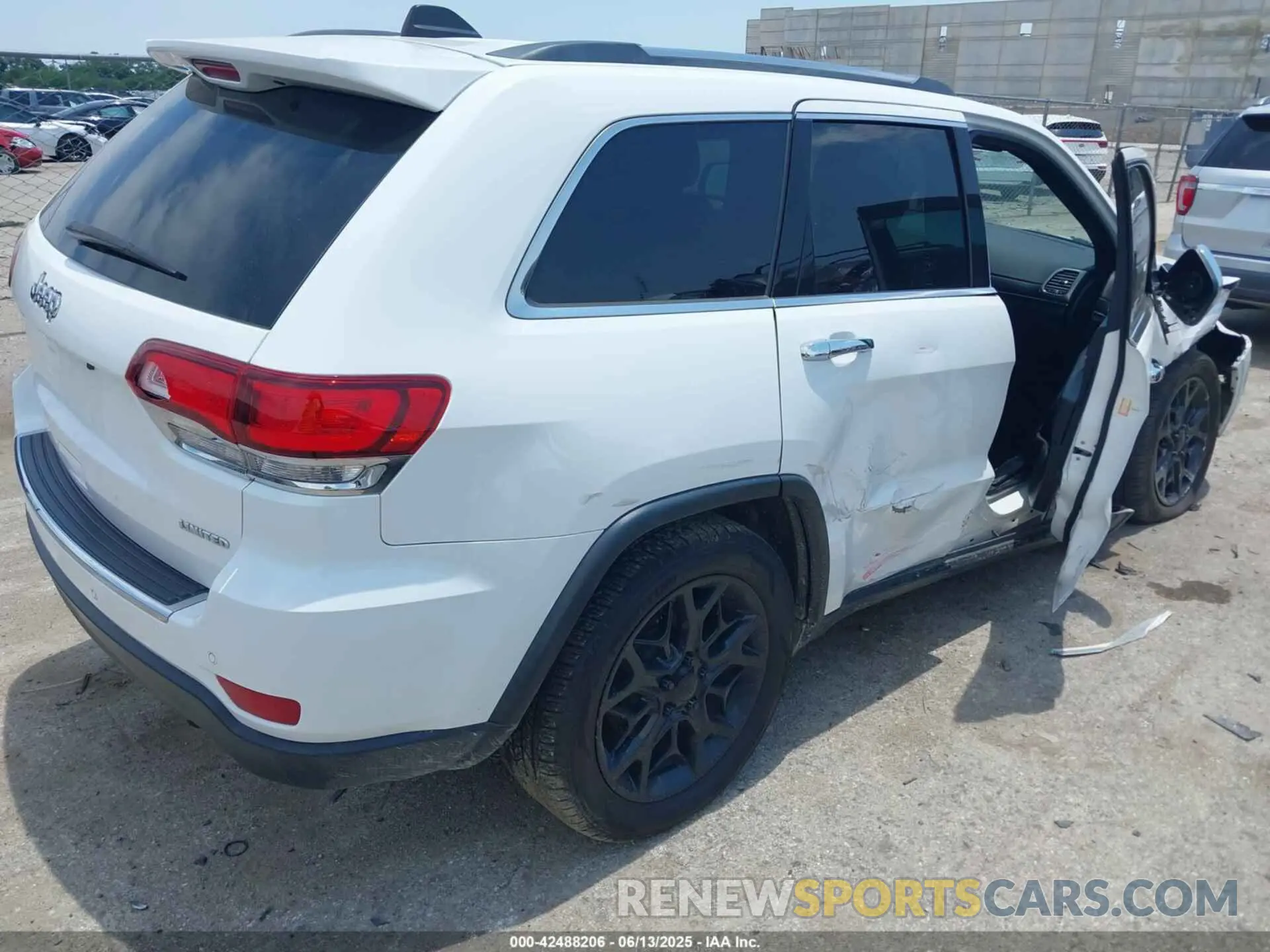 4 fotografías del automóvil dañado 1C4RJEBG5LC140043 JEEP GRAND CHEROKEE 2020