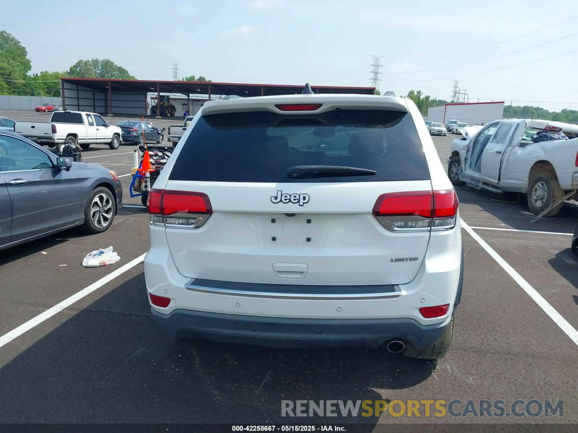 15 fotografías del automóvil dañado 1C4RJEBG5LC295384 JEEP GRAND CHEROKEE 2020