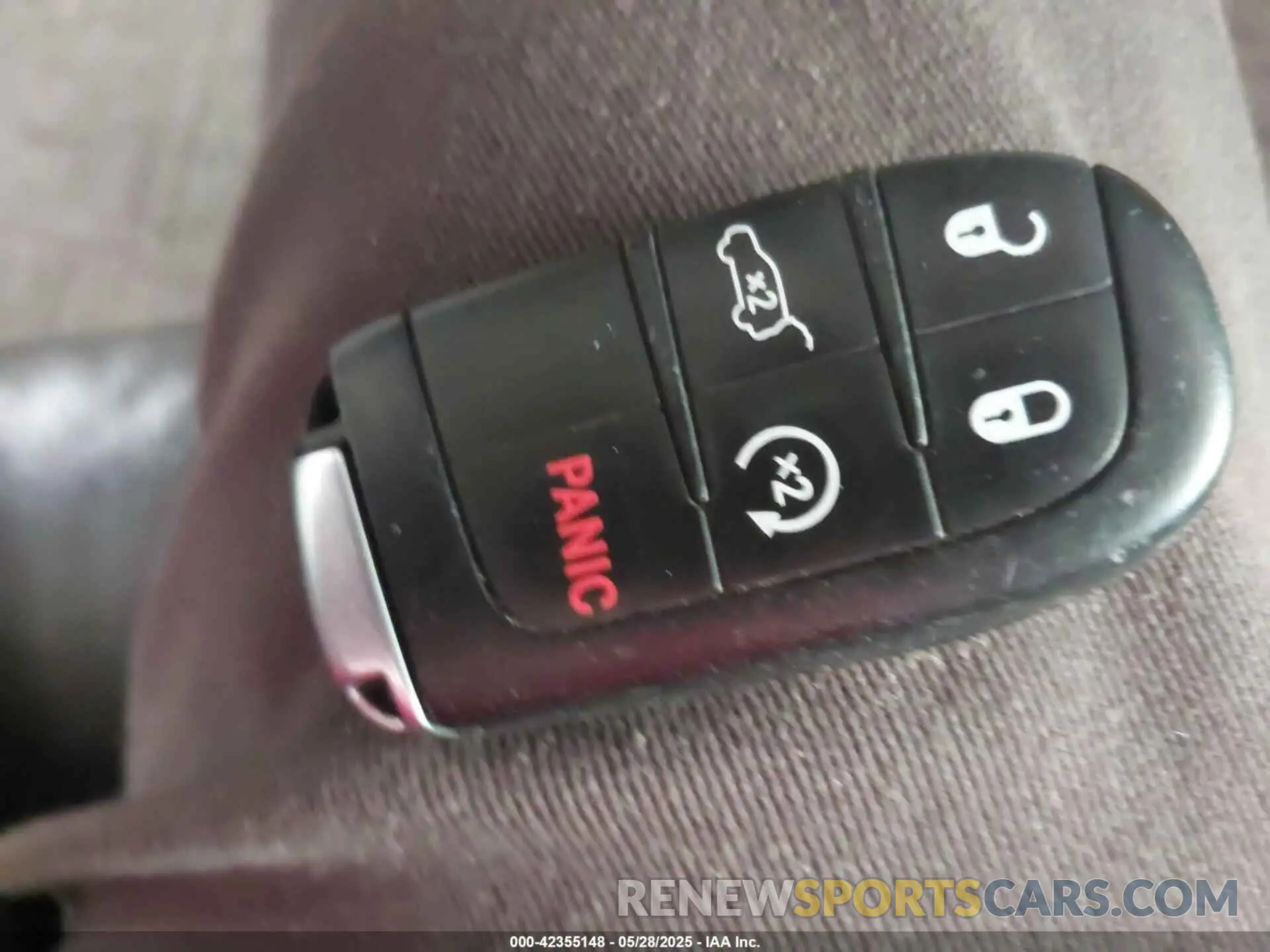 11 fotografías del automóvil dañado 1C4RJEBG6LC323953 JEEP GRAND CHEROKEE 2020