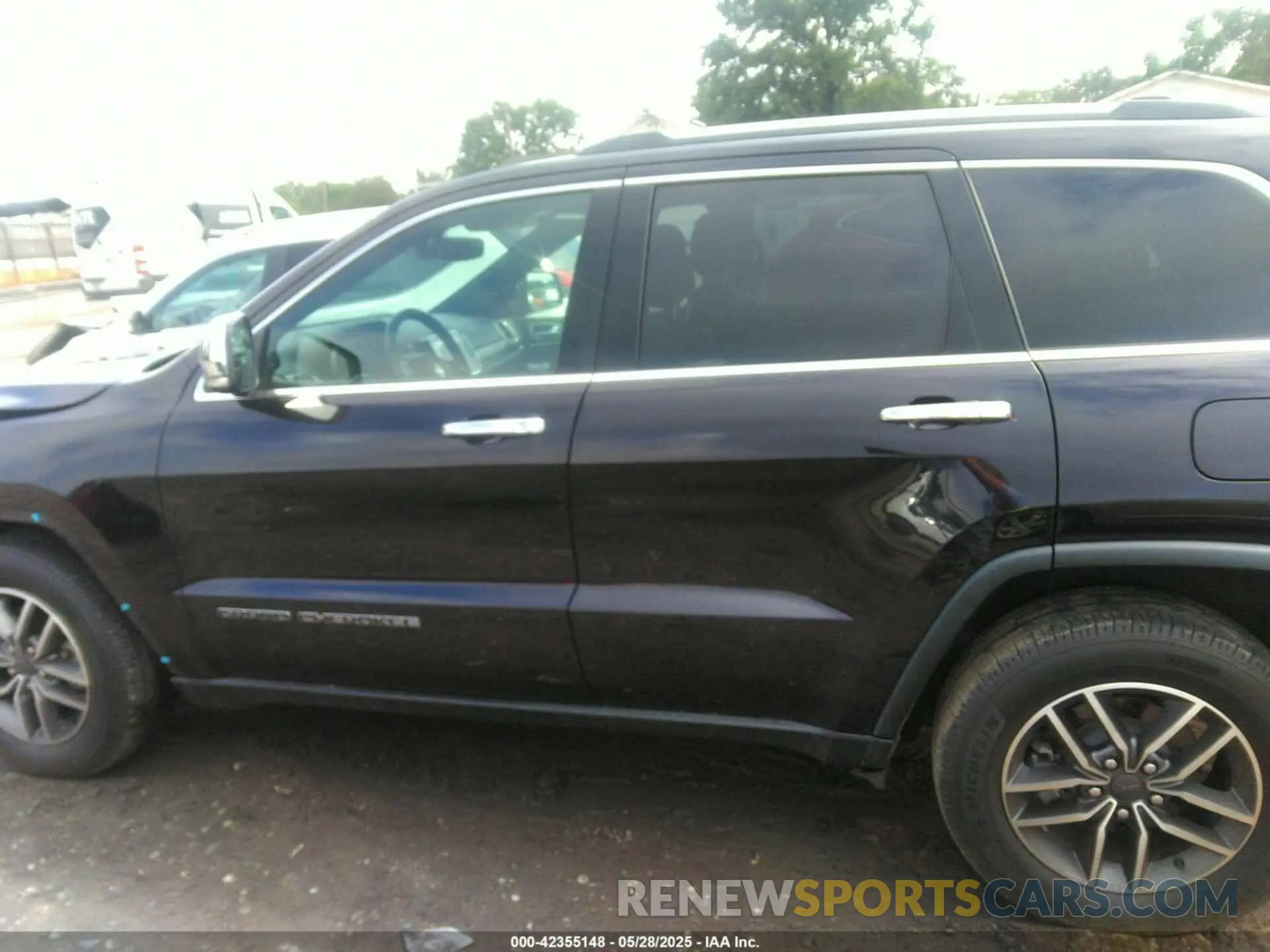 14 fotografías del automóvil dañado 1C4RJEBG6LC323953 JEEP GRAND CHEROKEE 2020