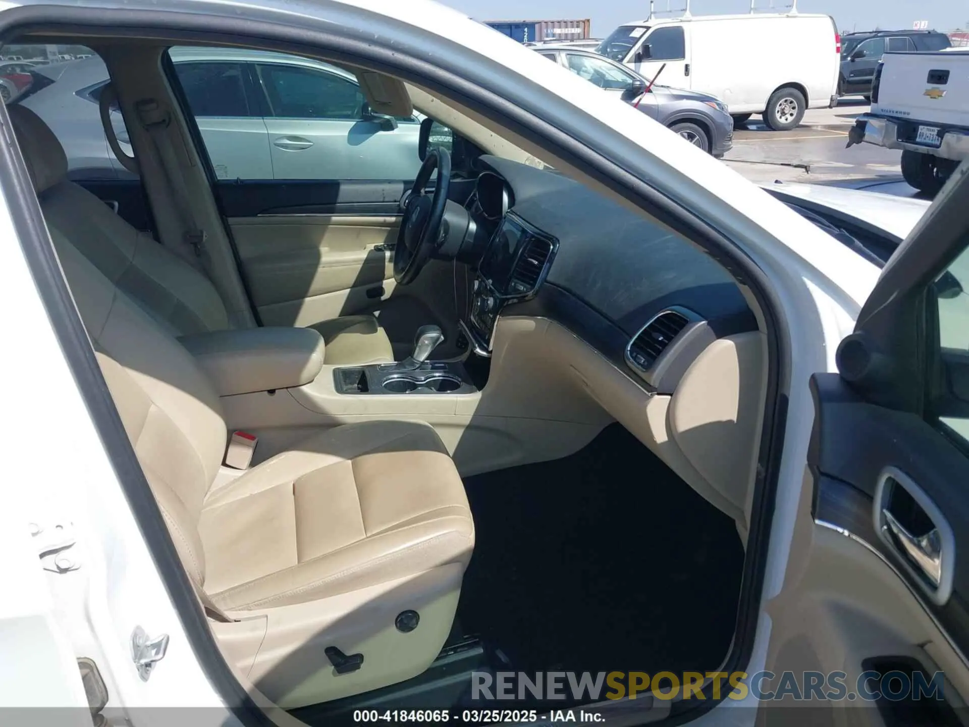 5 fotografías del automóvil dañado 1C4RJEBG7LC392537 JEEP GRAND CHEROKEE 2020