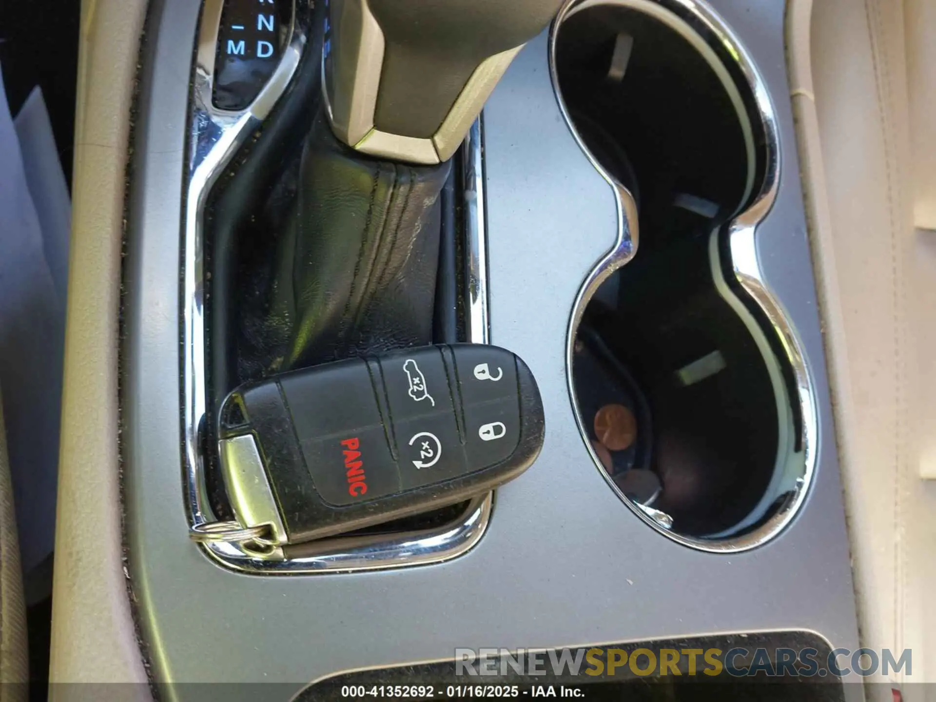 11 fotografías del automóvil dañado 1C4RJEBG8LC281138 JEEP GRAND CHEROKEE 2020