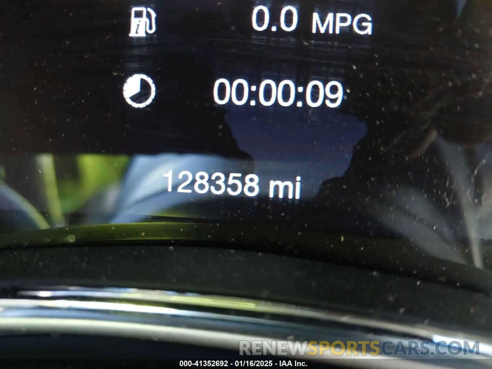 15 fotografías del automóvil dañado 1C4RJEBG8LC281138 JEEP GRAND CHEROKEE 2020