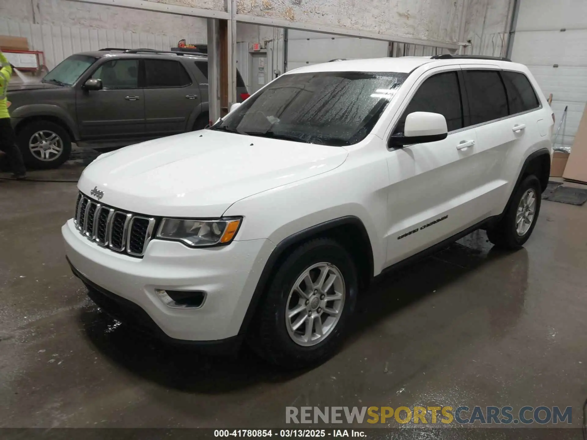 2 fotografías del automóvil dañado 1C4RJFAG1LC125594 JEEP GRAND CHEROKEE 2020